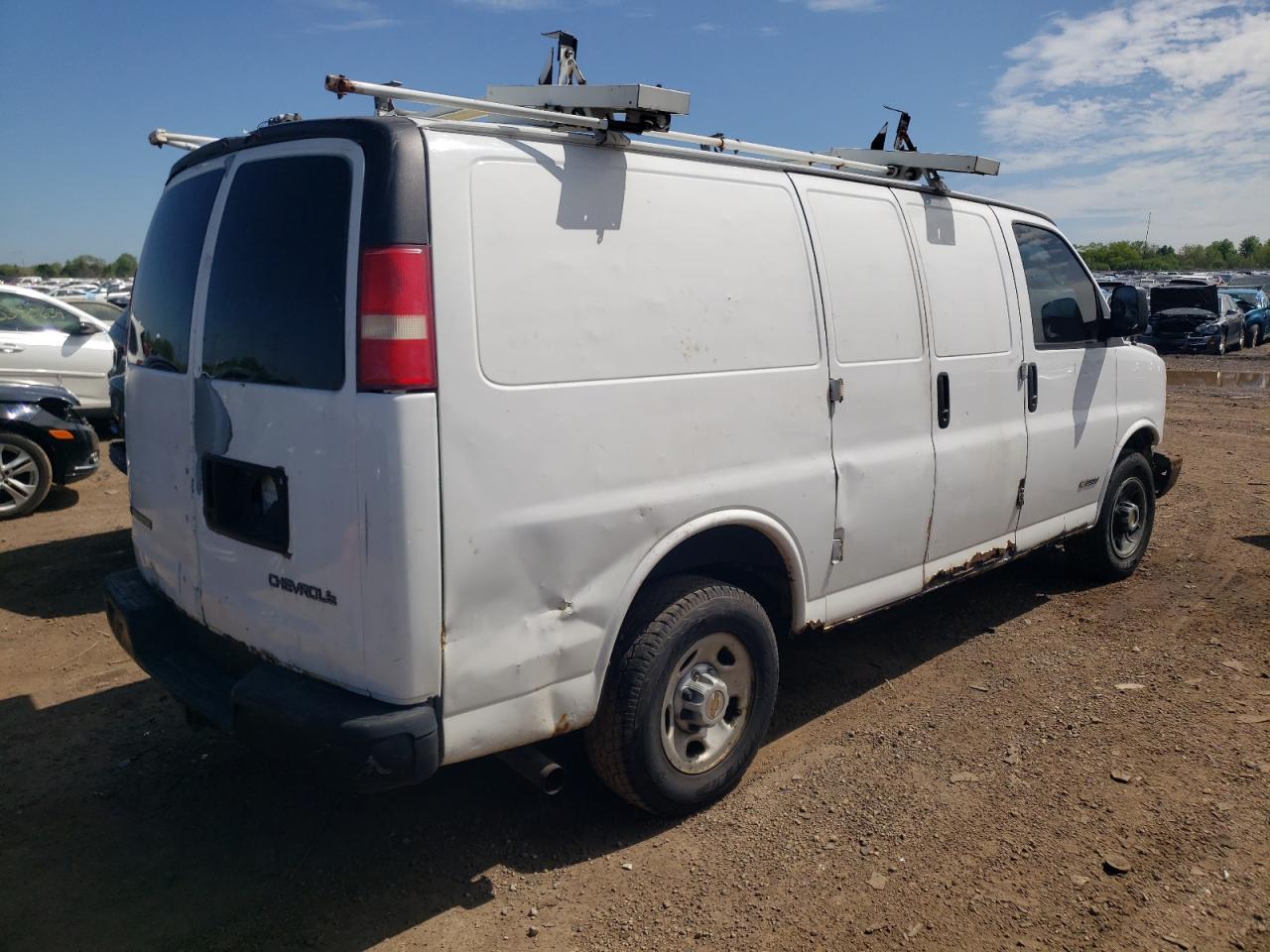 Photo 2 VIN: 1GCGG25V241172301 - CHEVROLET EXPRESS 