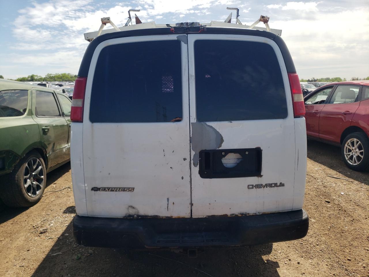 Photo 5 VIN: 1GCGG25V241172301 - CHEVROLET EXPRESS 