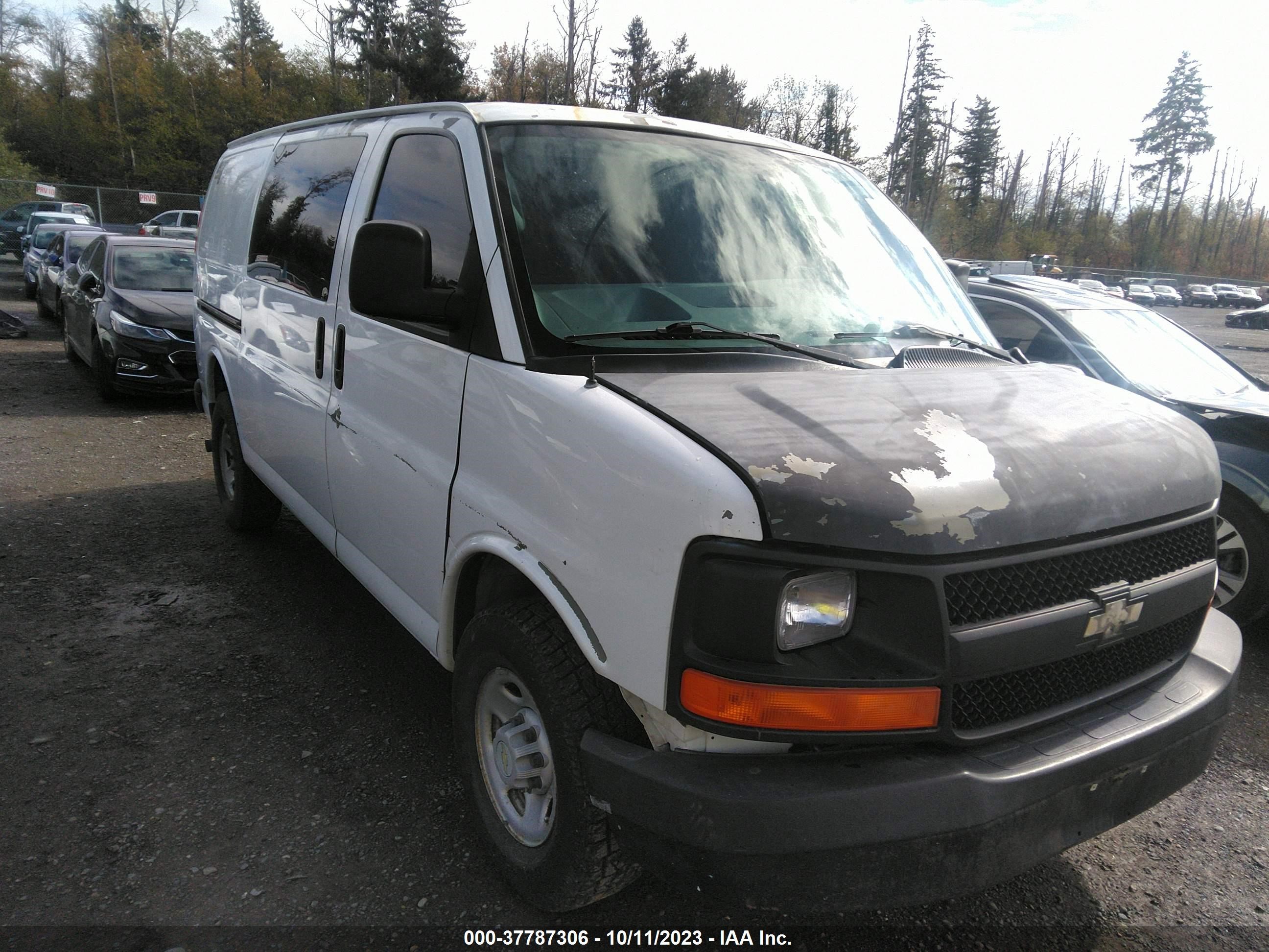 Photo 0 VIN: 1GCGG25V361103216 - CHEVROLET EXPRESS 