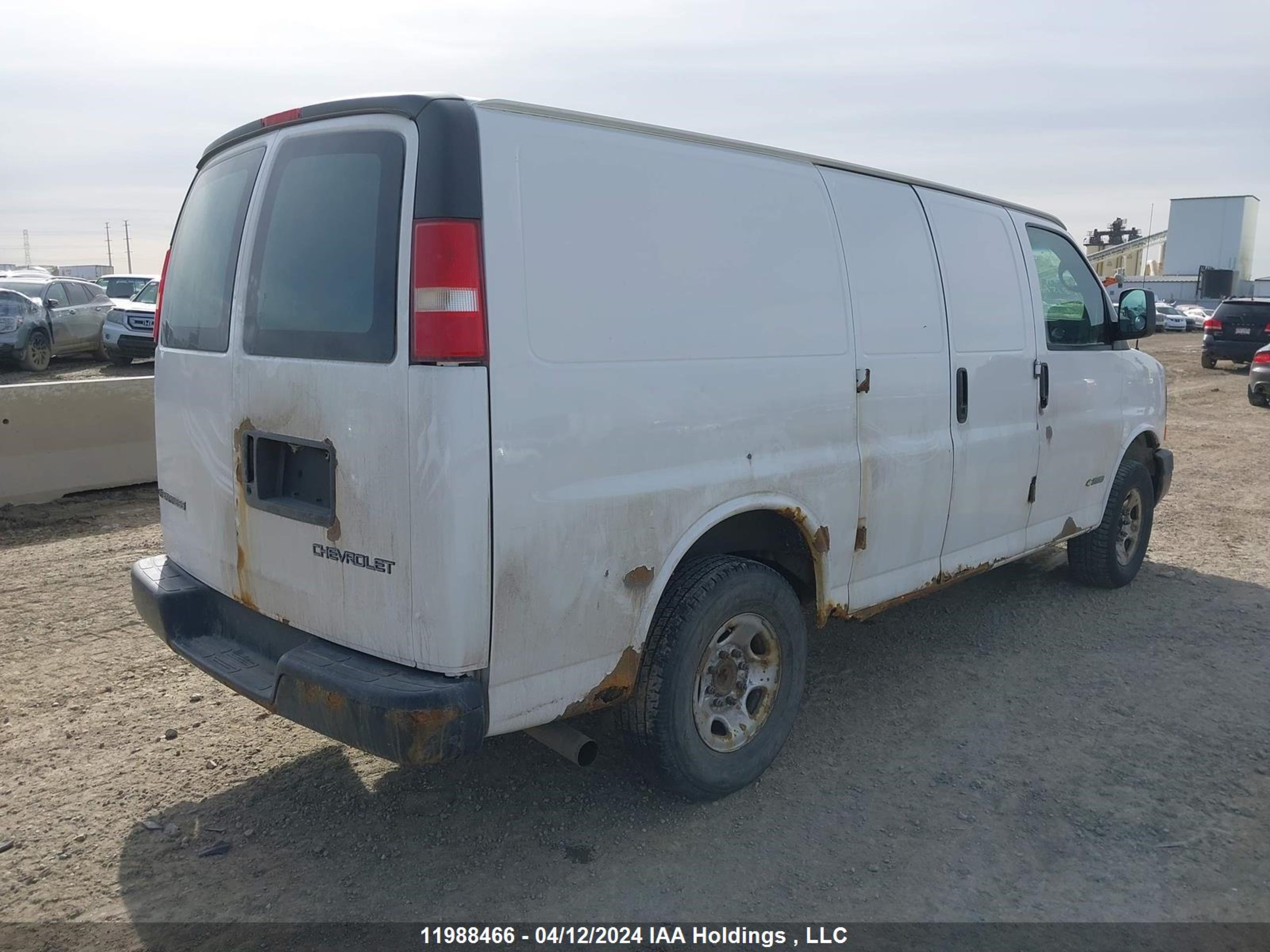 Photo 3 VIN: 1GCGG25V551106181 - CHEVROLET EXPRESS 