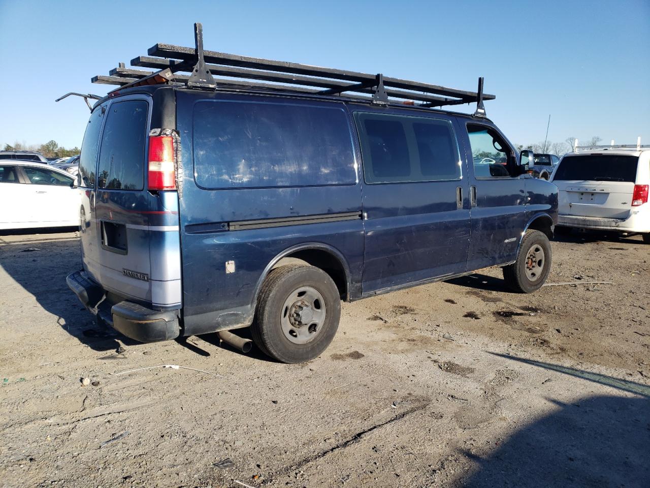 Photo 2 VIN: 1GCGG25V551235439 - CHEVROLET EXPRESS 