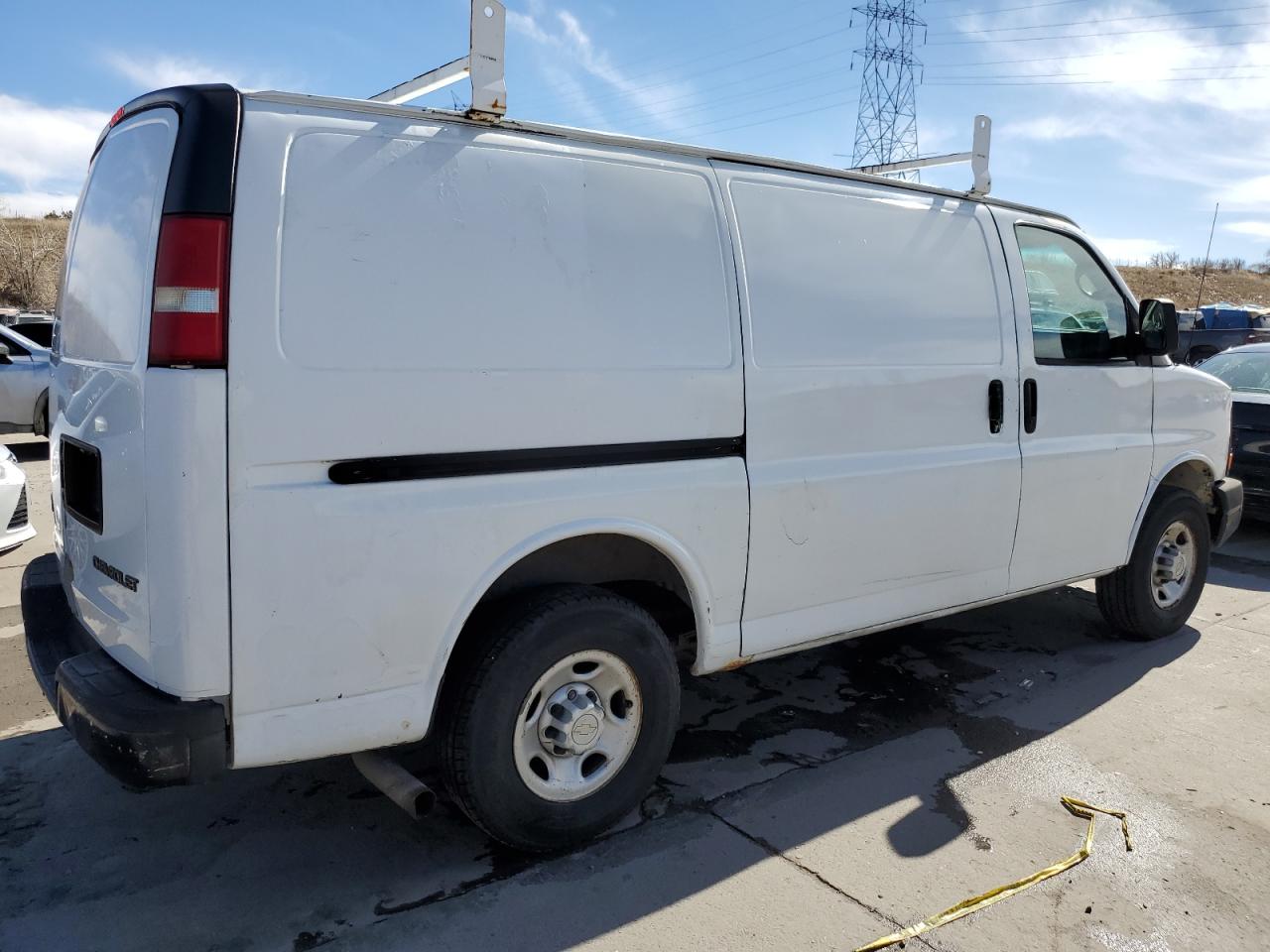 Photo 2 VIN: 1GCGG25V551245288 - CHEVROLET EXPRESS 