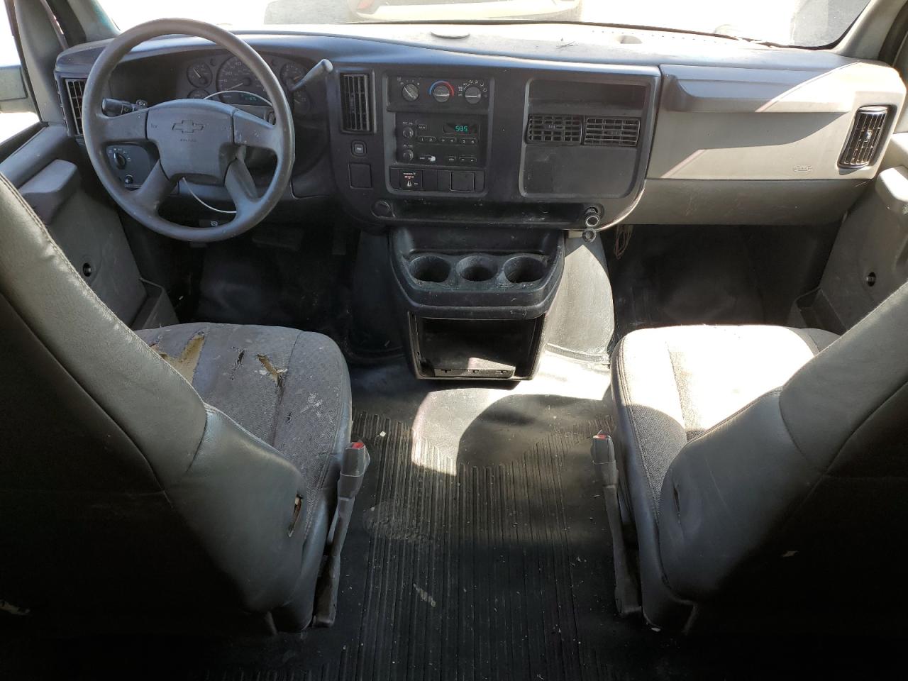 Photo 7 VIN: 1GCGG25V771111241 - CHEVROLET EXPRESS 