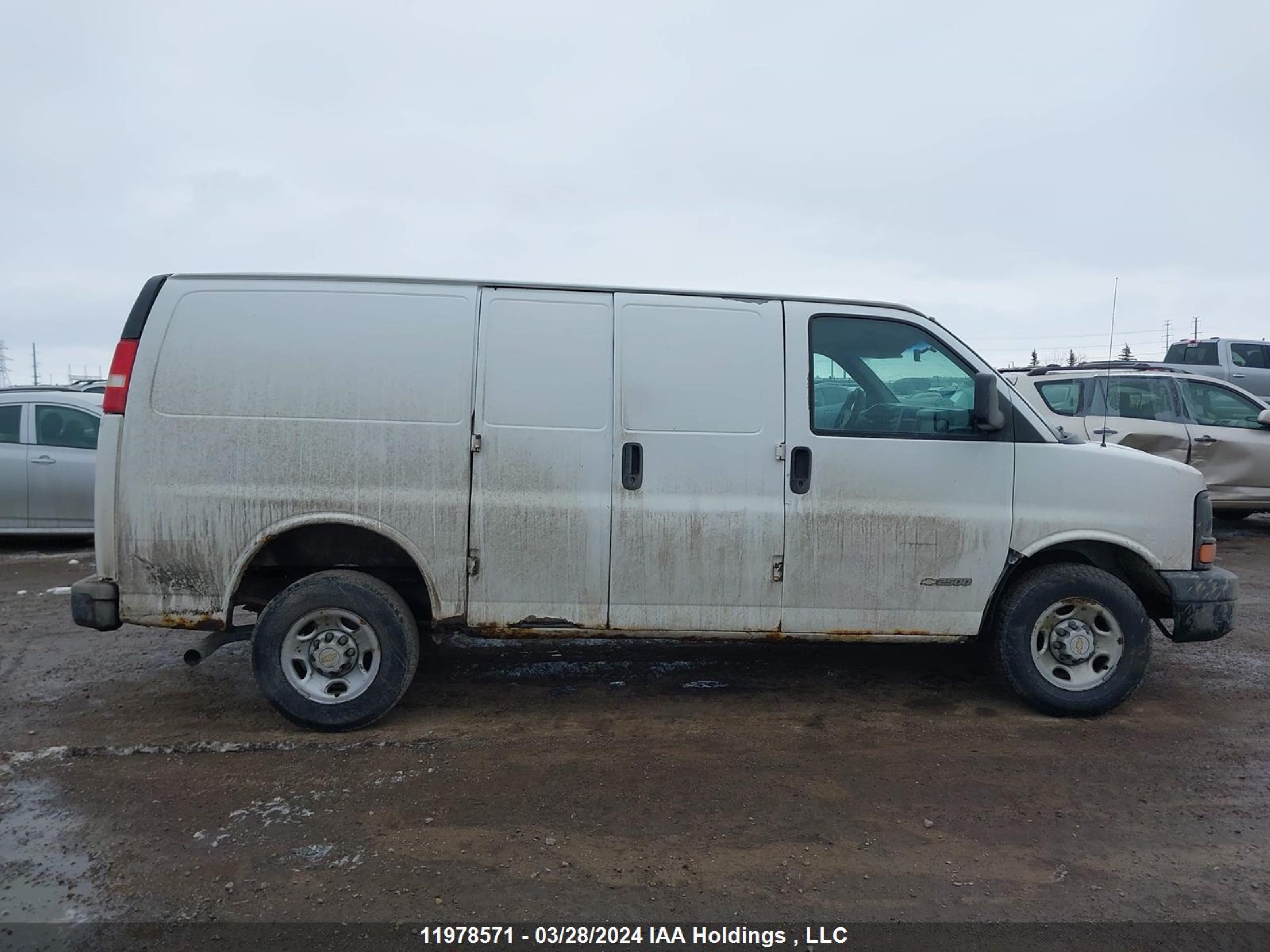 Photo 12 VIN: 1GCGG25V931227650 - CHEVROLET EXPRESS 