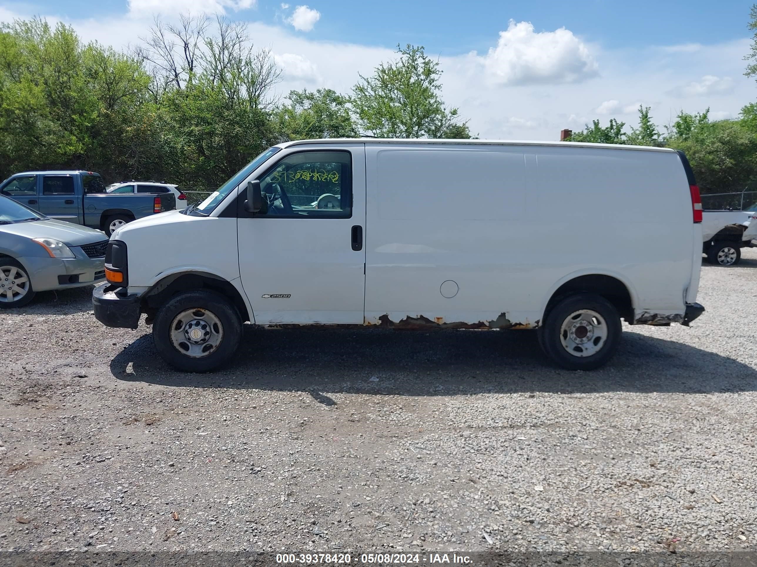 Photo 14 VIN: 1GCGG25VX51124451 - CHEVROLET EXPRESS 