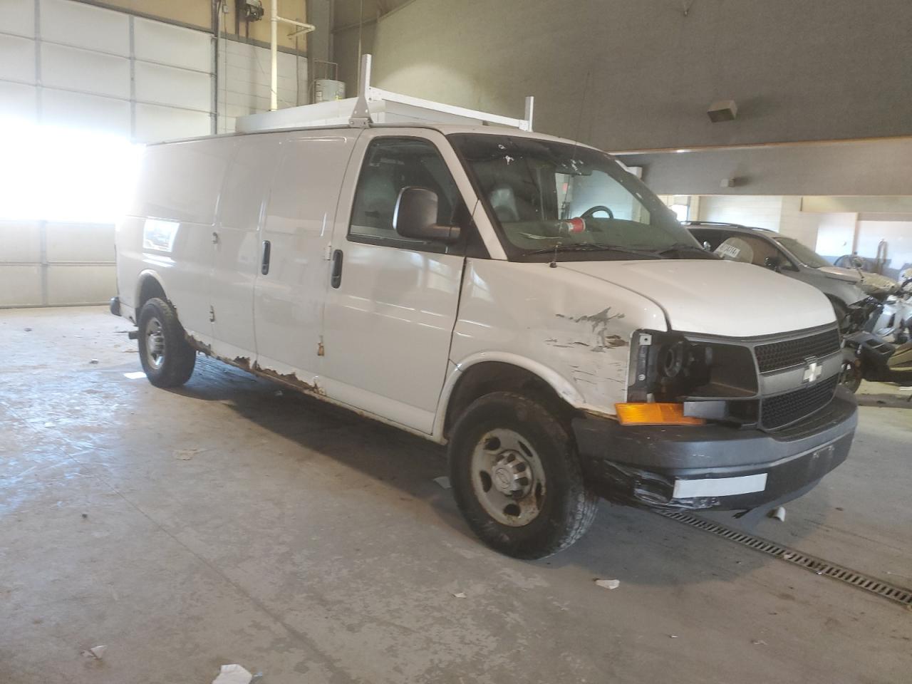 Photo 3 VIN: 1GCGG29C381223190 - CHEVROLET EXPRESS 