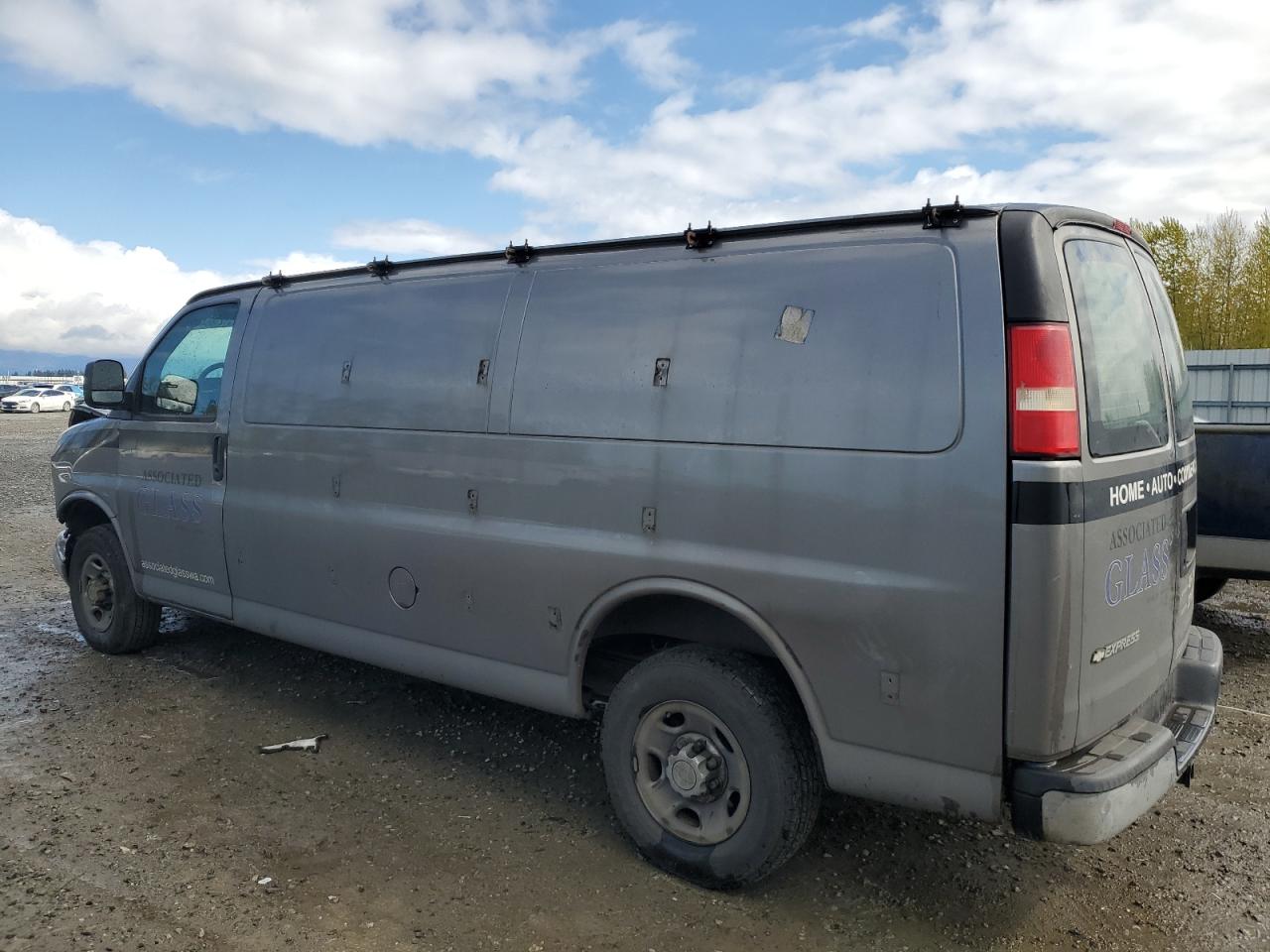 Photo 1 VIN: 1GCGG29C481196193 - CHEVROLET EXPRESS 