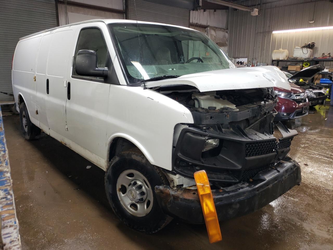 Photo 3 VIN: 1GCGG29C581129389 - CHEVROLET EXPRESS 