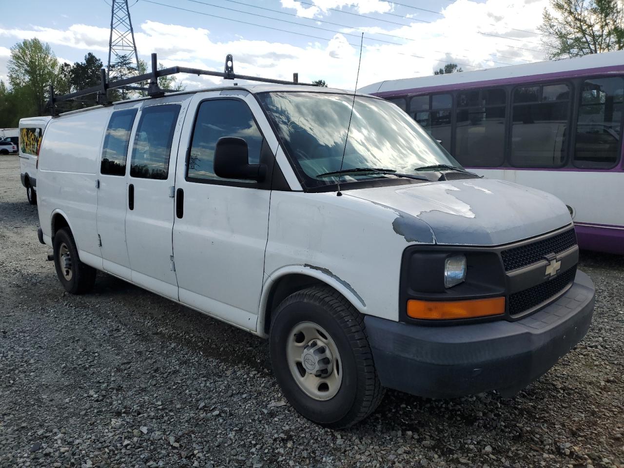 Photo 3 VIN: 1GCGG29K181194909 - CHEVROLET EXPRESS 