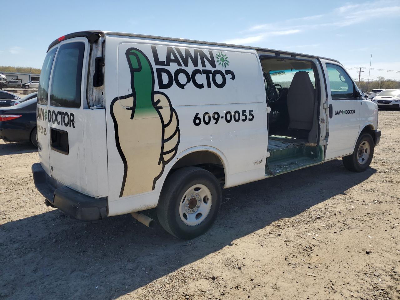 Photo 2 VIN: 1GCGG29K181228086 - CHEVROLET EXPRESS 