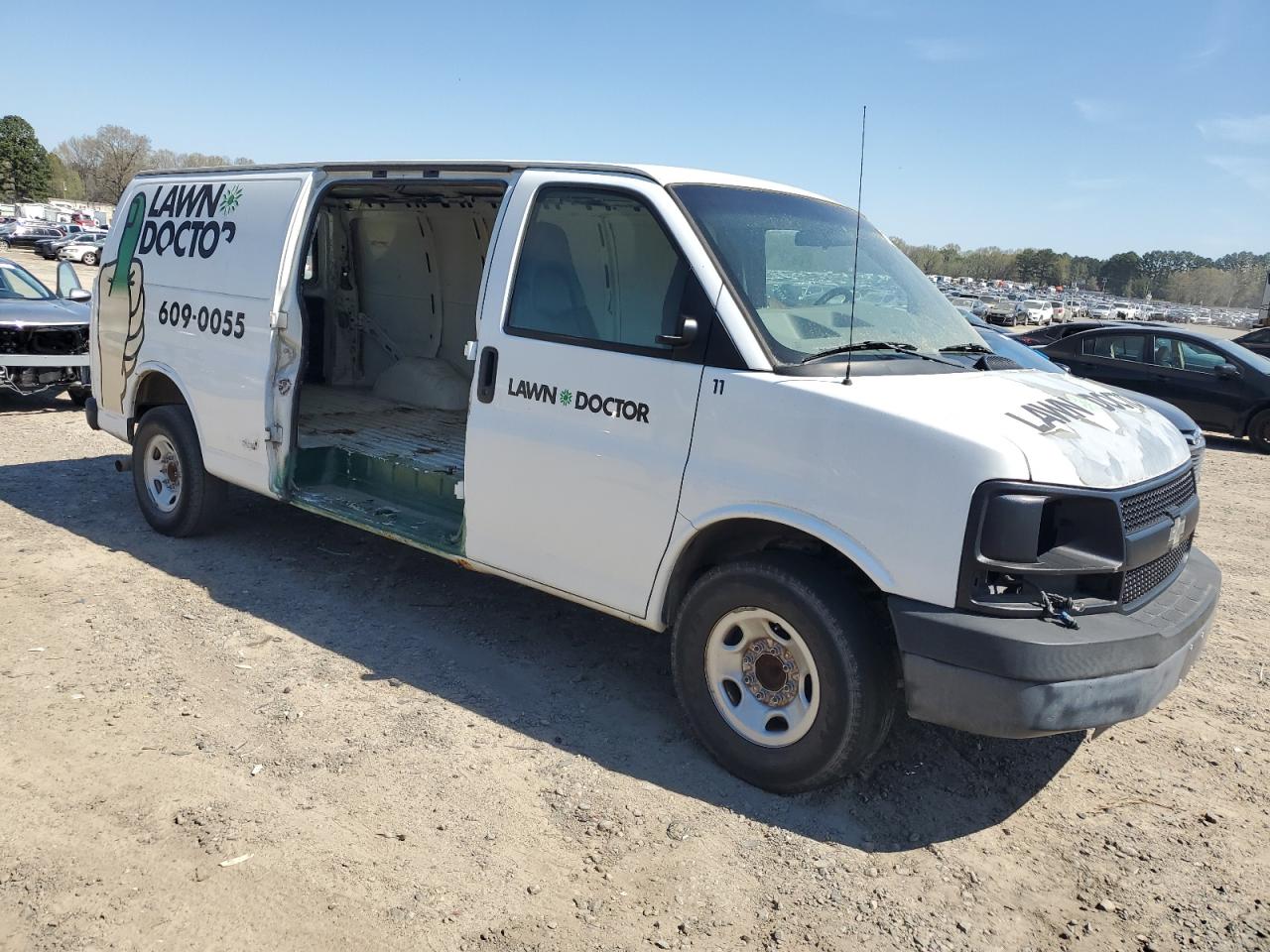 Photo 3 VIN: 1GCGG29K181228086 - CHEVROLET EXPRESS 