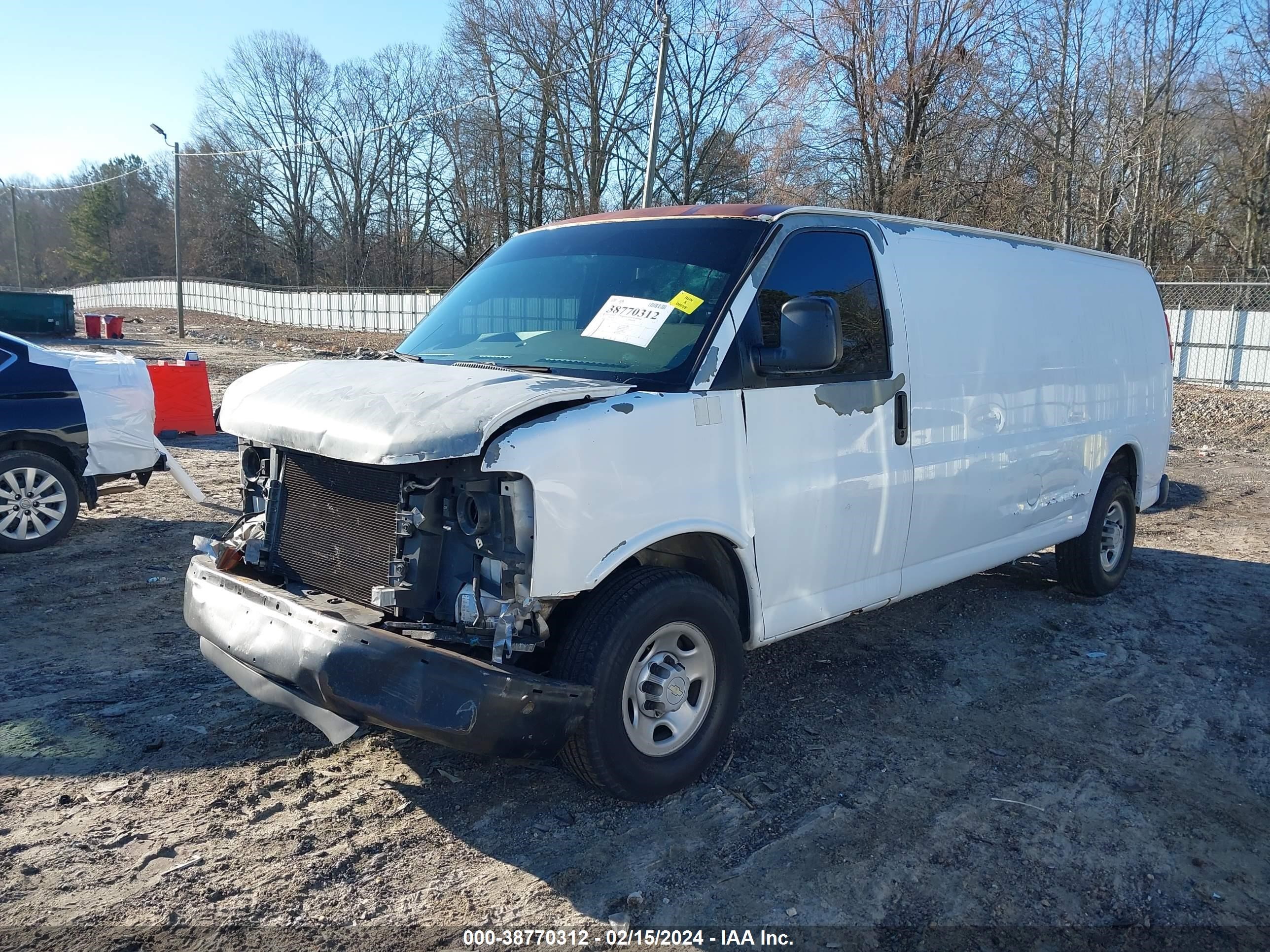 Photo 1 VIN: 1GCGG29K881119026 - CHEVROLET EXPRESS 