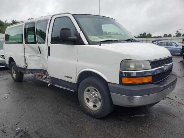 Photo 3 VIN: 1GCGG29U031180901 - CHEVROLET EXPRESS 