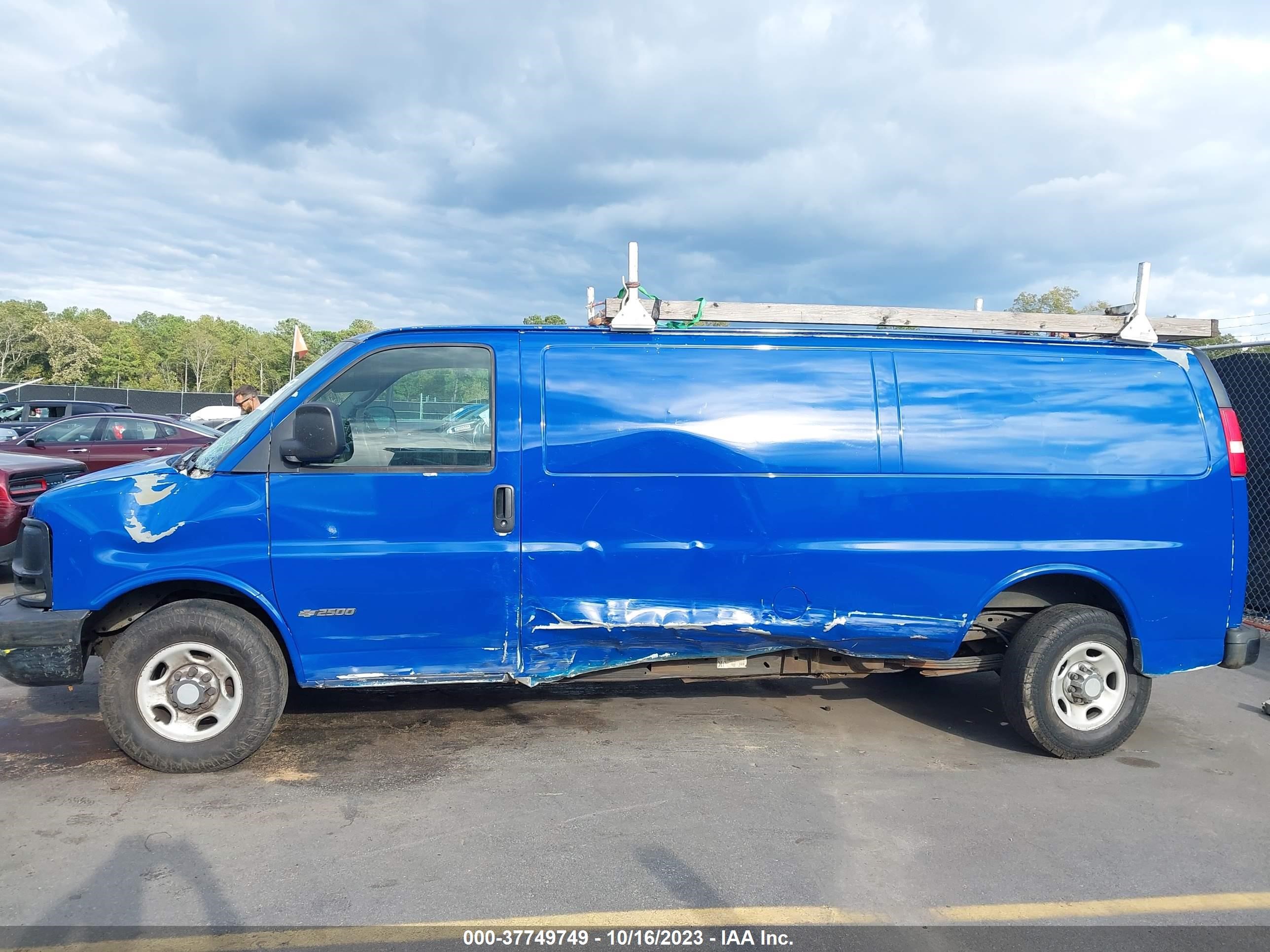 Photo 5 VIN: 1GCGG29U061272143 - CHEVROLET EXPRESS 