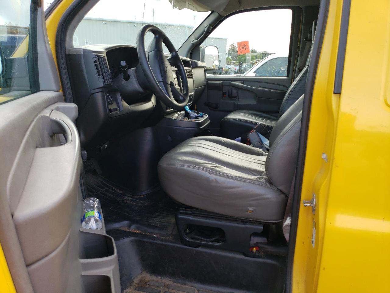 Photo 6 VIN: 1GCGG29V551242532 - CHEVROLET EXPRESS 