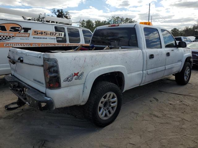 Photo 2 VIN: 1GCGK13U15F837731 - CHEVROLET SILVERADO 