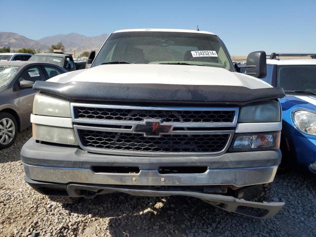 Photo 4 VIN: 1GCGK13U56F101831 - CHEVROLET SILVERADO 