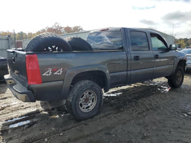 Photo 2 VIN: 1GCGK13U82F207121 - CHEVROLET SILVERADO 