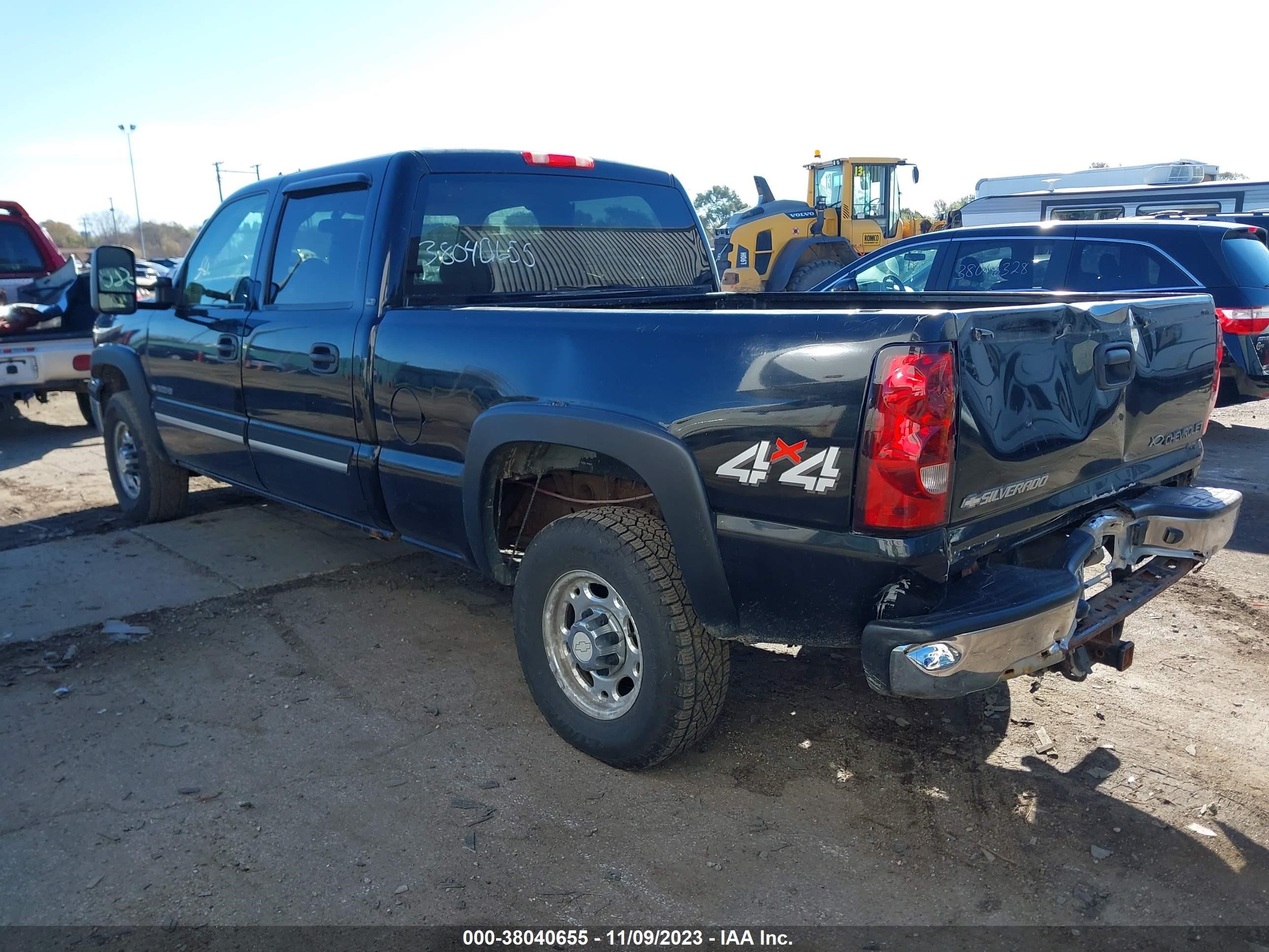 Photo 2 VIN: 1GCGK13U96F226993 - CHEVROLET SILVERADO 