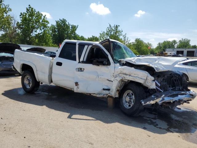 Photo 3 VIN: 1GCGK23U24F116418 - CHEVROLET SILVERADO 