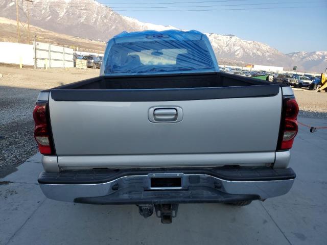 Photo 5 VIN: 1GCGK23UX4F170775 - CHEVROLET SILVERADO 