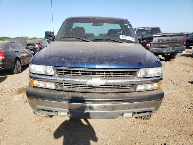 Photo 4 VIN: 1GCGK24U0YZ241257 - CHEVROLET SILVERADO 