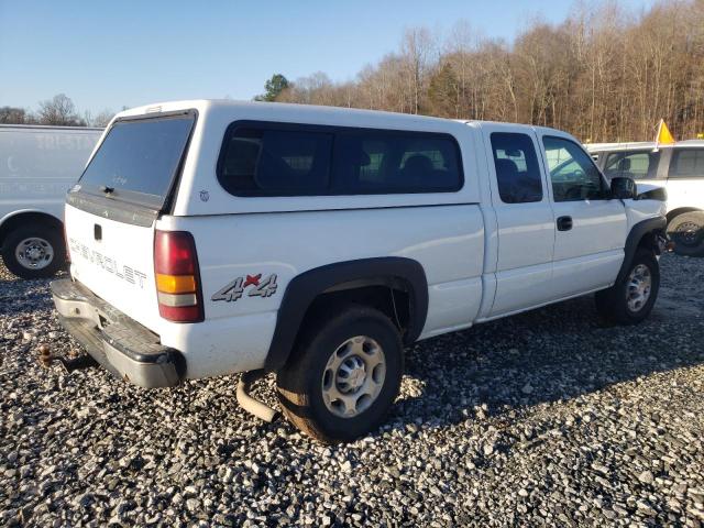 Photo 2 VIN: 1GCGK29U21Z311131 - CHEVROLET SILVERADO 