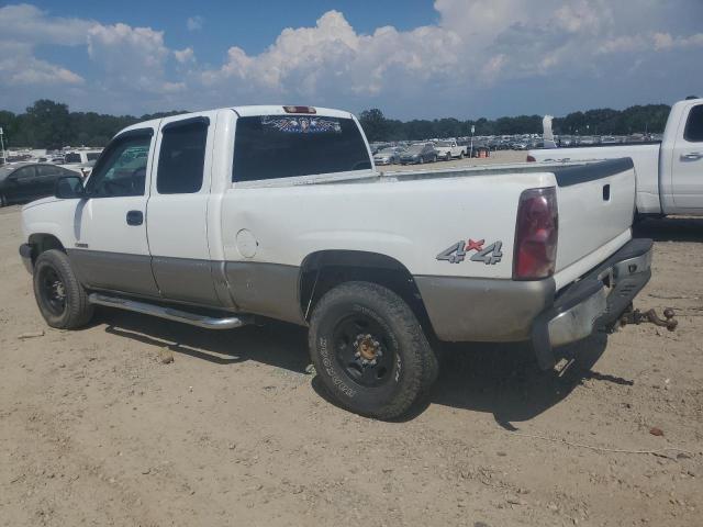 Photo 1 VIN: 1GCGK29U23Z147219 - CHEVROLET SILVERADO 