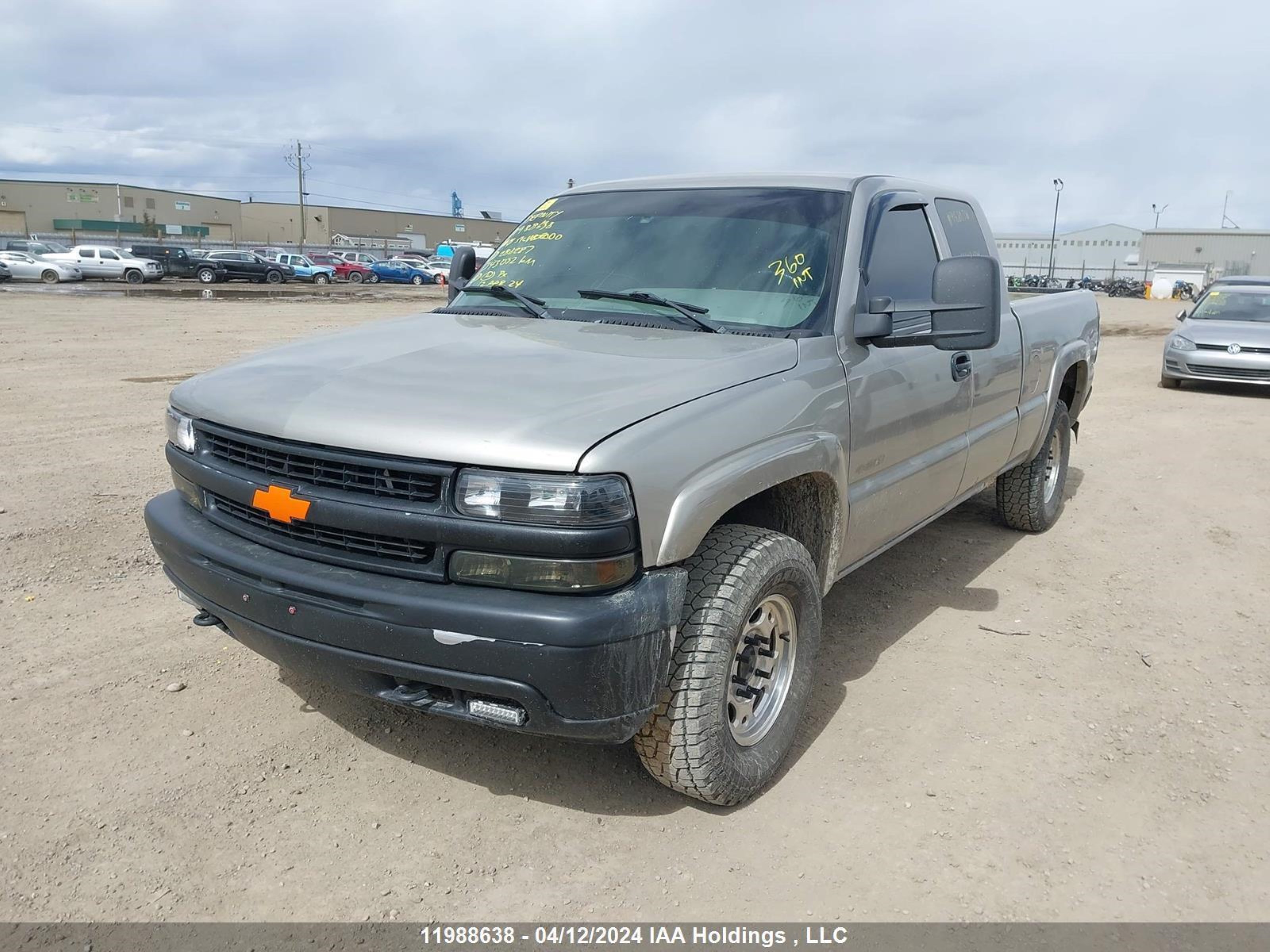 Photo 1 VIN: 1GCGK29U2YE288287 - CHEVROLET SILVERADO 