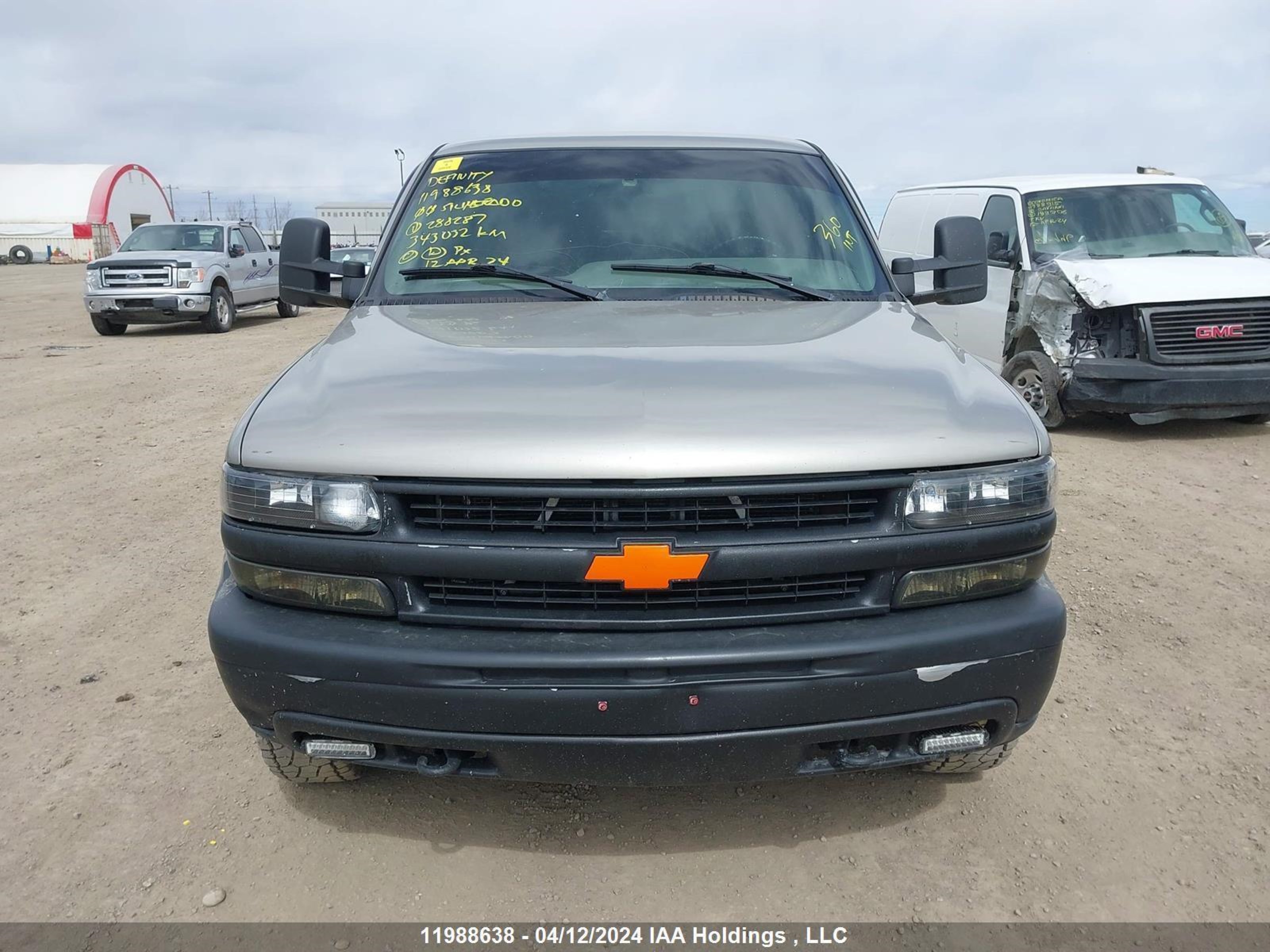 Photo 11 VIN: 1GCGK29U2YE288287 - CHEVROLET SILVERADO 