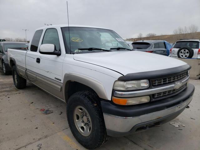 Photo 0 VIN: 1GCGK29U2YE398000 - CHEVROLET SILVERADO 