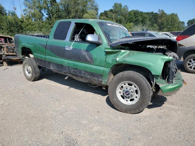 Photo 3 VIN: 1GCGK29U3YE125342 - CHEVROLET SILVERADO 