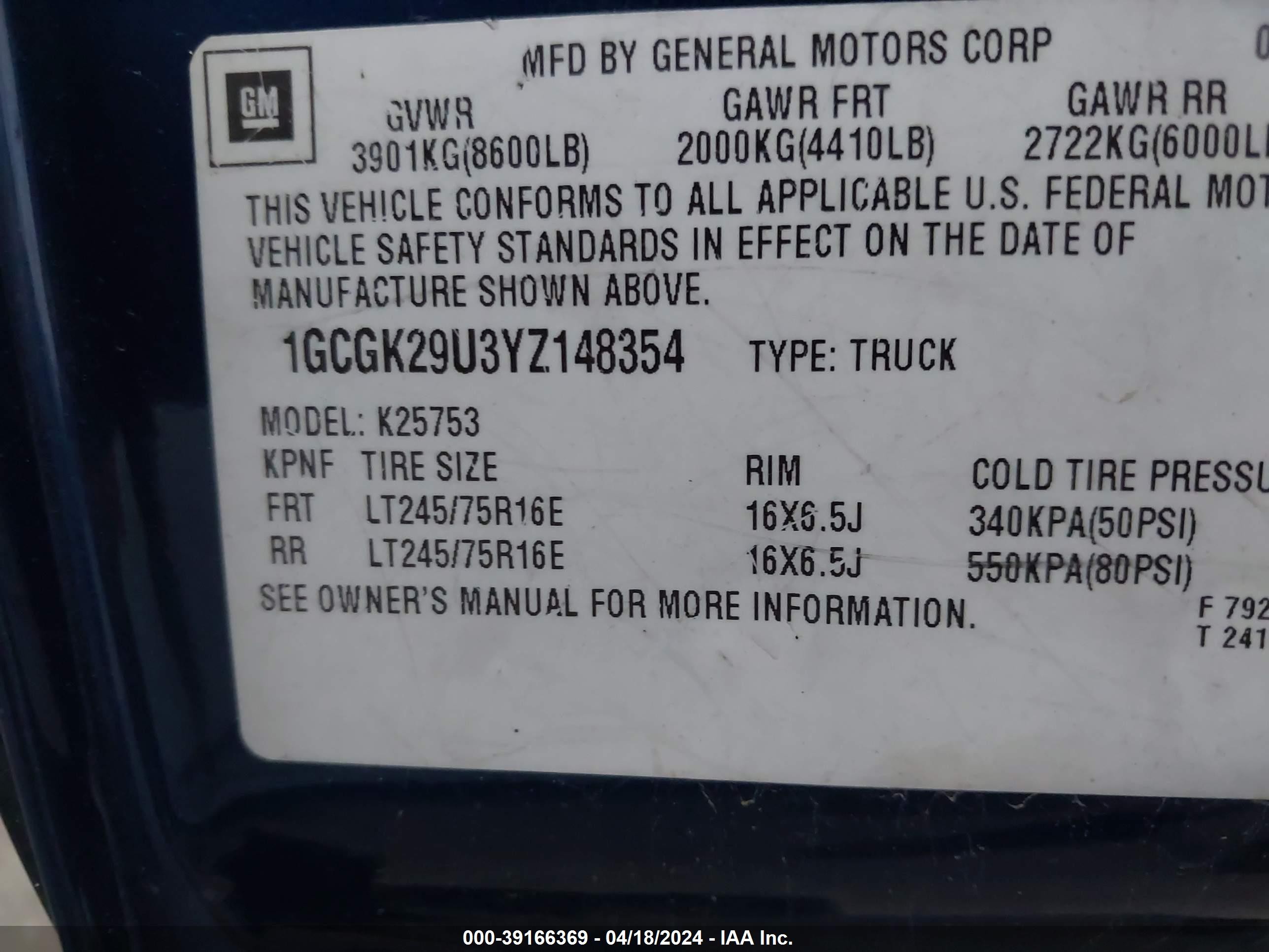 Photo 8 VIN: 1GCGK29U3YZ148354 - CHEVROLET SILVERADO 