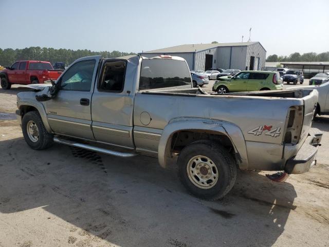 Photo 1 VIN: 1GCGK29U4YE225921 - CHEVROLET SILVERADO 