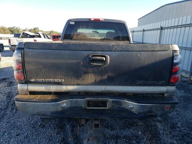 Photo 5 VIN: 1GCGK29U6YE330928 - CHEVROLET SILVERADO 