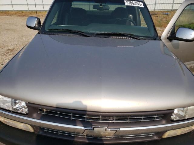 Photo 10 VIN: 1GCGK29U8YE311037 - CHEVROLET SILVERADO 