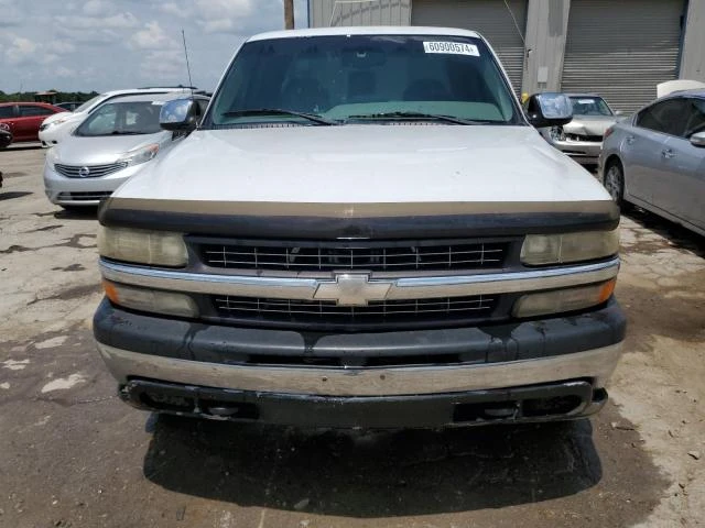 Photo 4 VIN: 1GCGK29U8YE408139 - CHEVROLET SILVERADO 