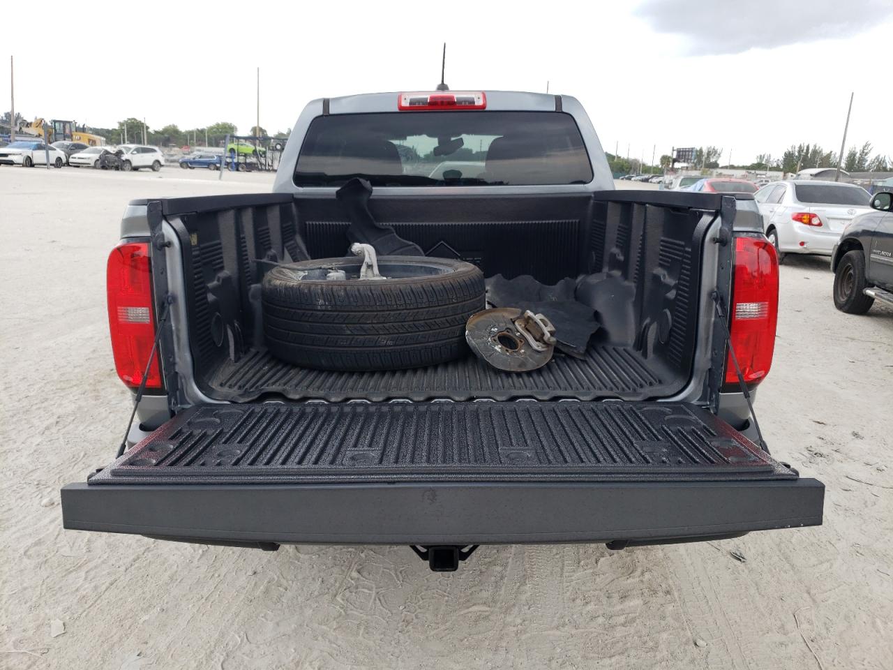 Photo 5 VIN: 1GCGSCEN5M1158817 - CHEVROLET COLORADO 