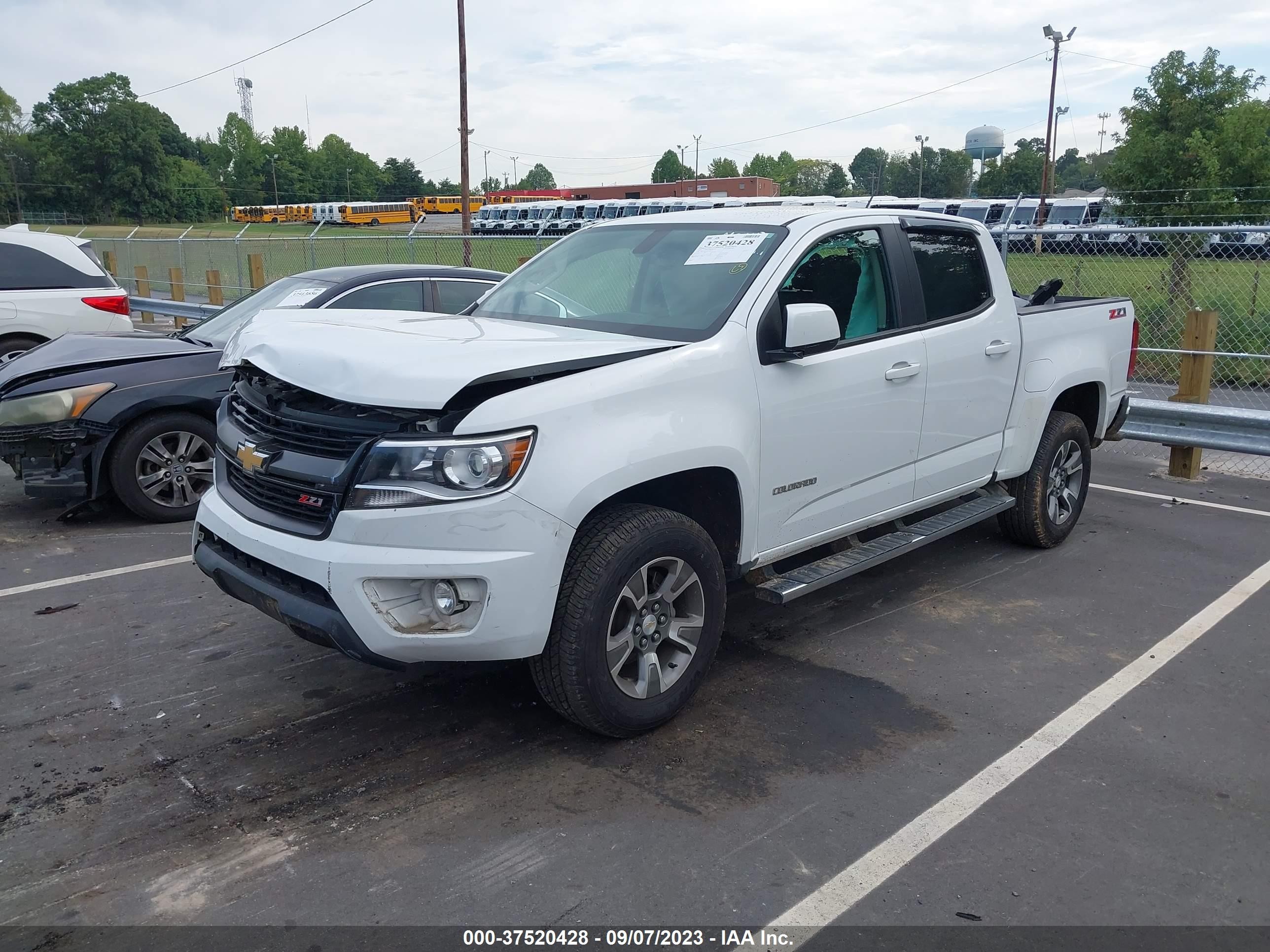 Photo 1 VIN: 1GCGSDEN1J1108563 - CHEVROLET COLORADO 