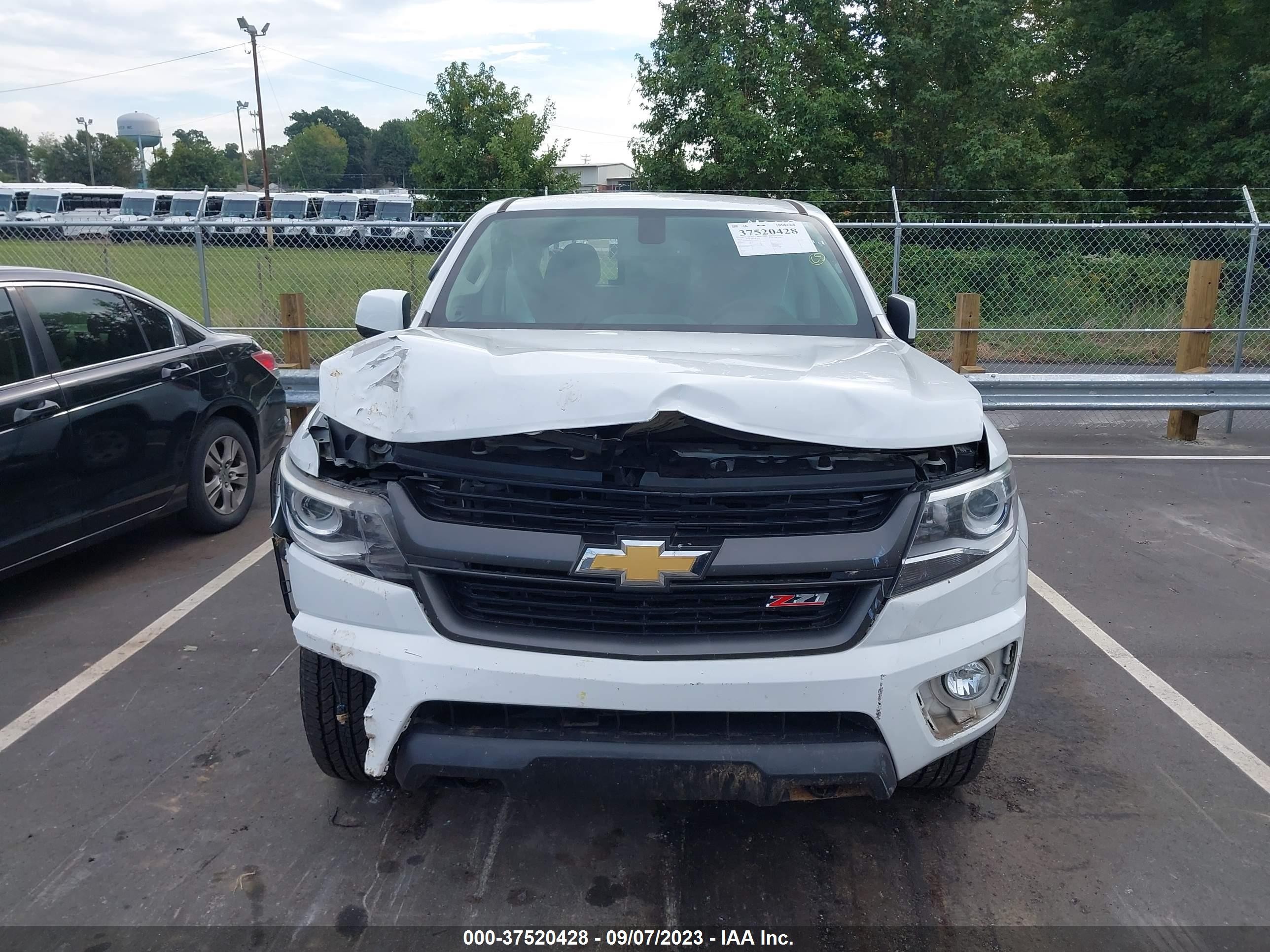 Photo 12 VIN: 1GCGSDEN1J1108563 - CHEVROLET COLORADO 