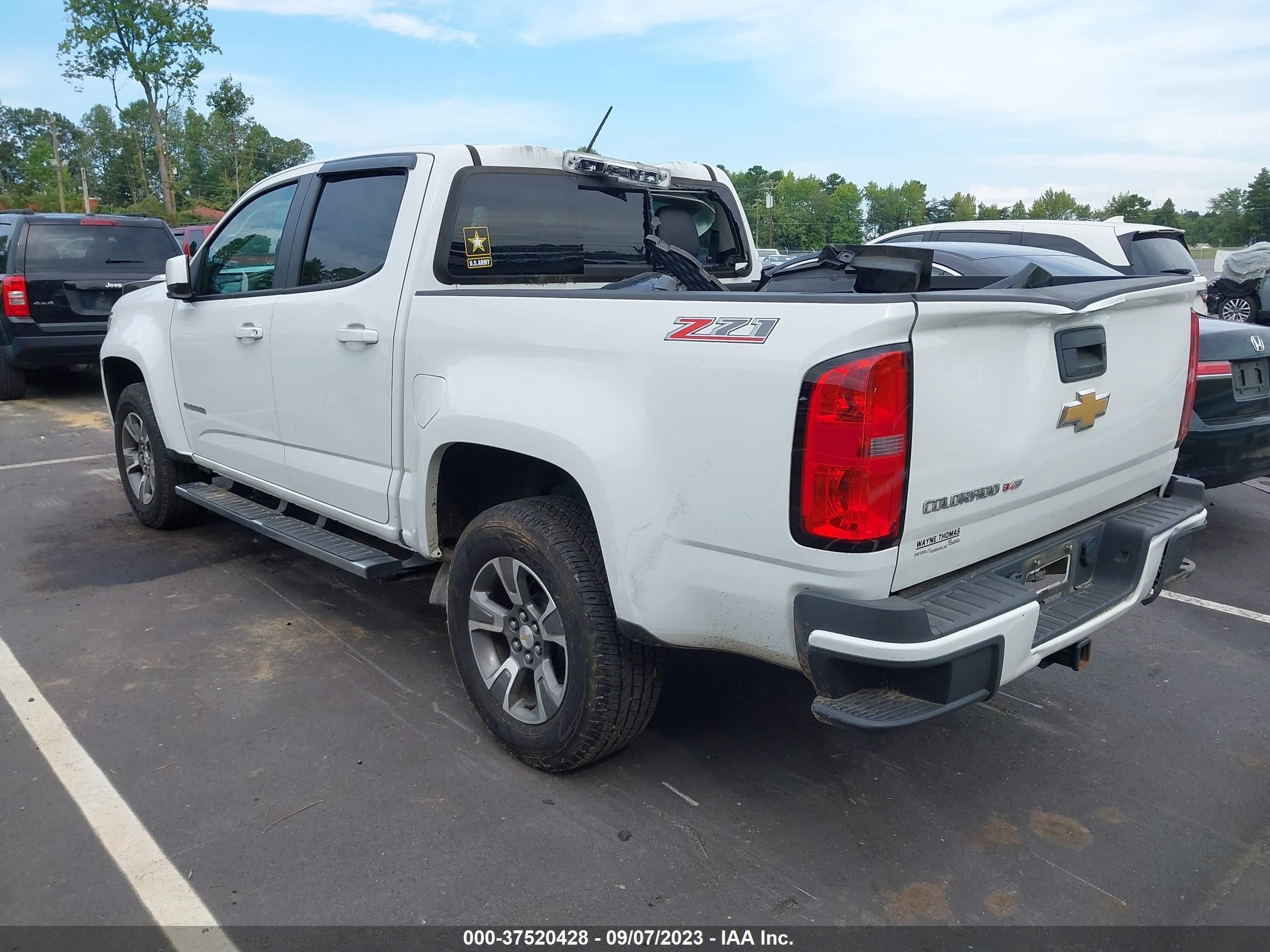 Photo 2 VIN: 1GCGSDEN1J1108563 - CHEVROLET COLORADO 