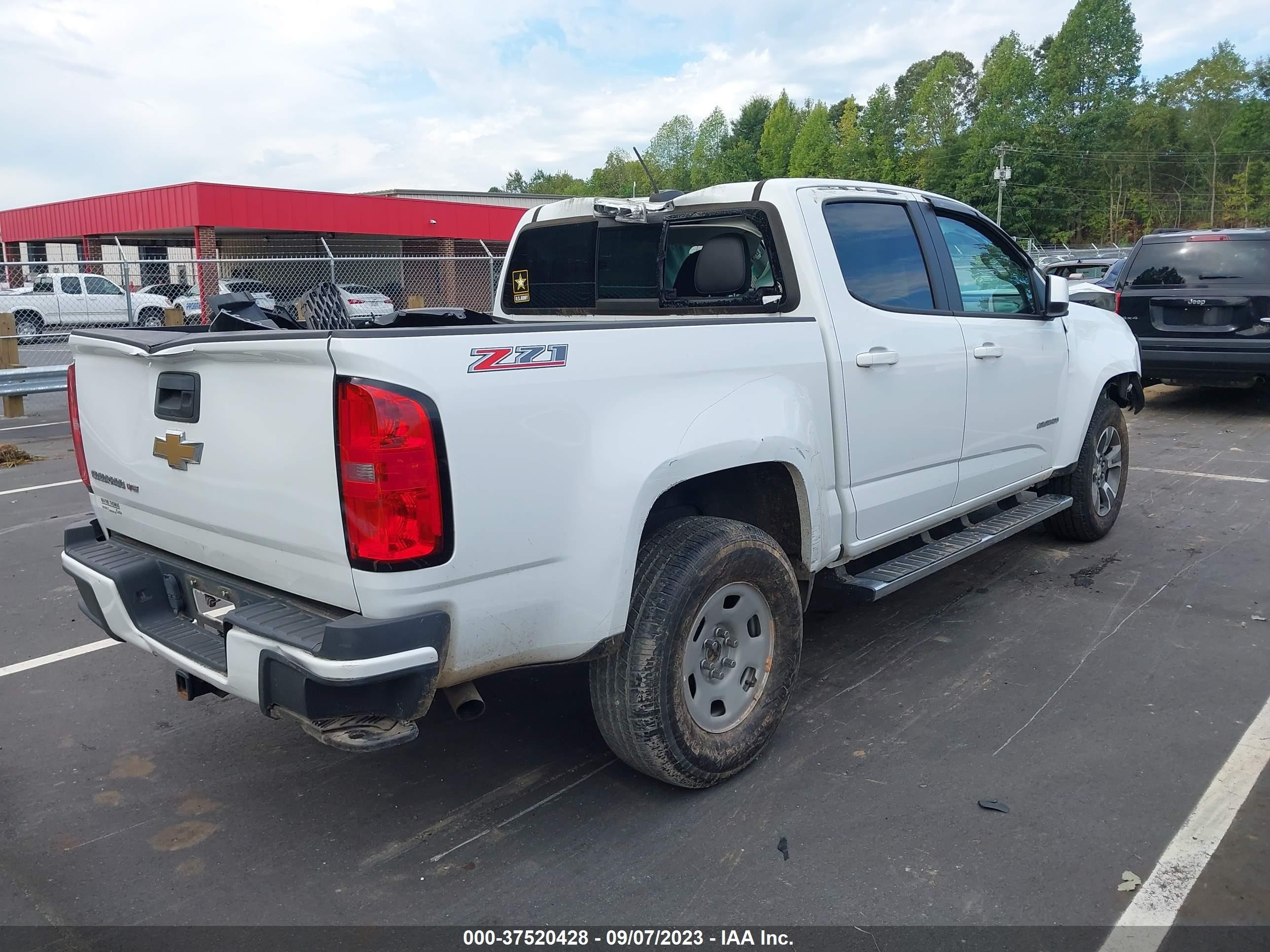 Photo 3 VIN: 1GCGSDEN1J1108563 - CHEVROLET COLORADO 