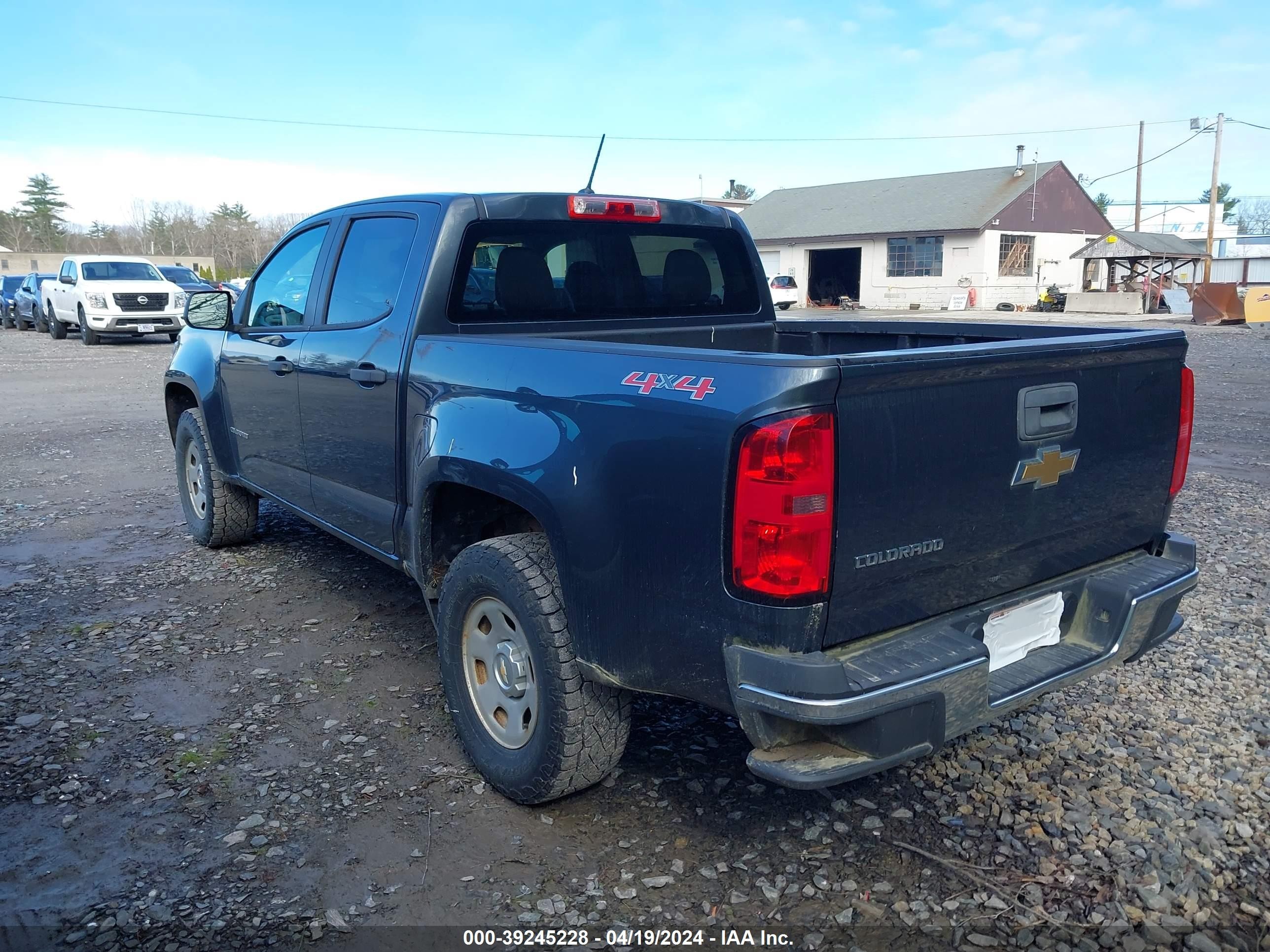 Photo 2 VIN: 1GCGTAE3XF1227083 - CHEVROLET COLORADO 