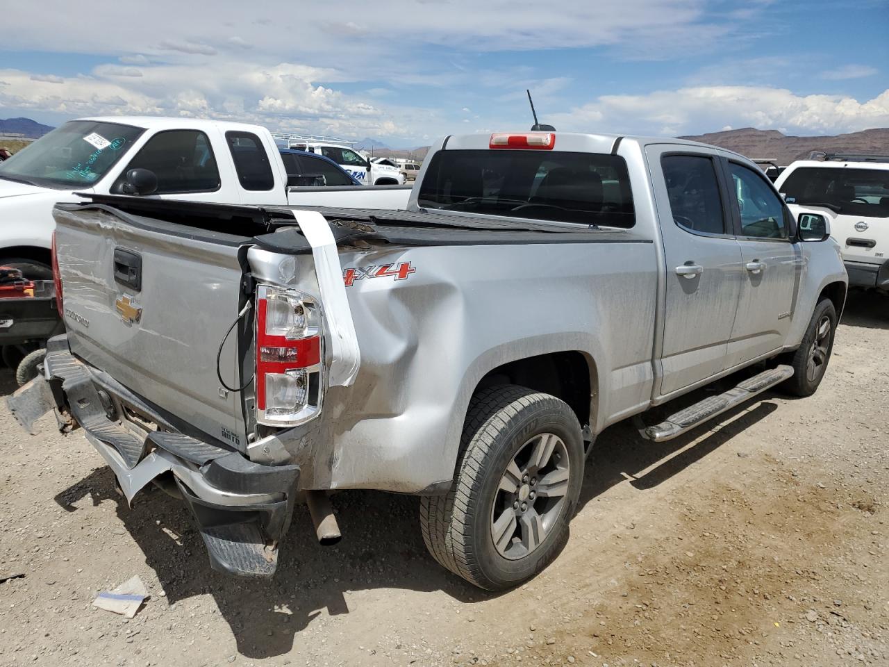 Photo 2 VIN: 1GCGTBE35F1127849 - CHEVROLET COLORADO 