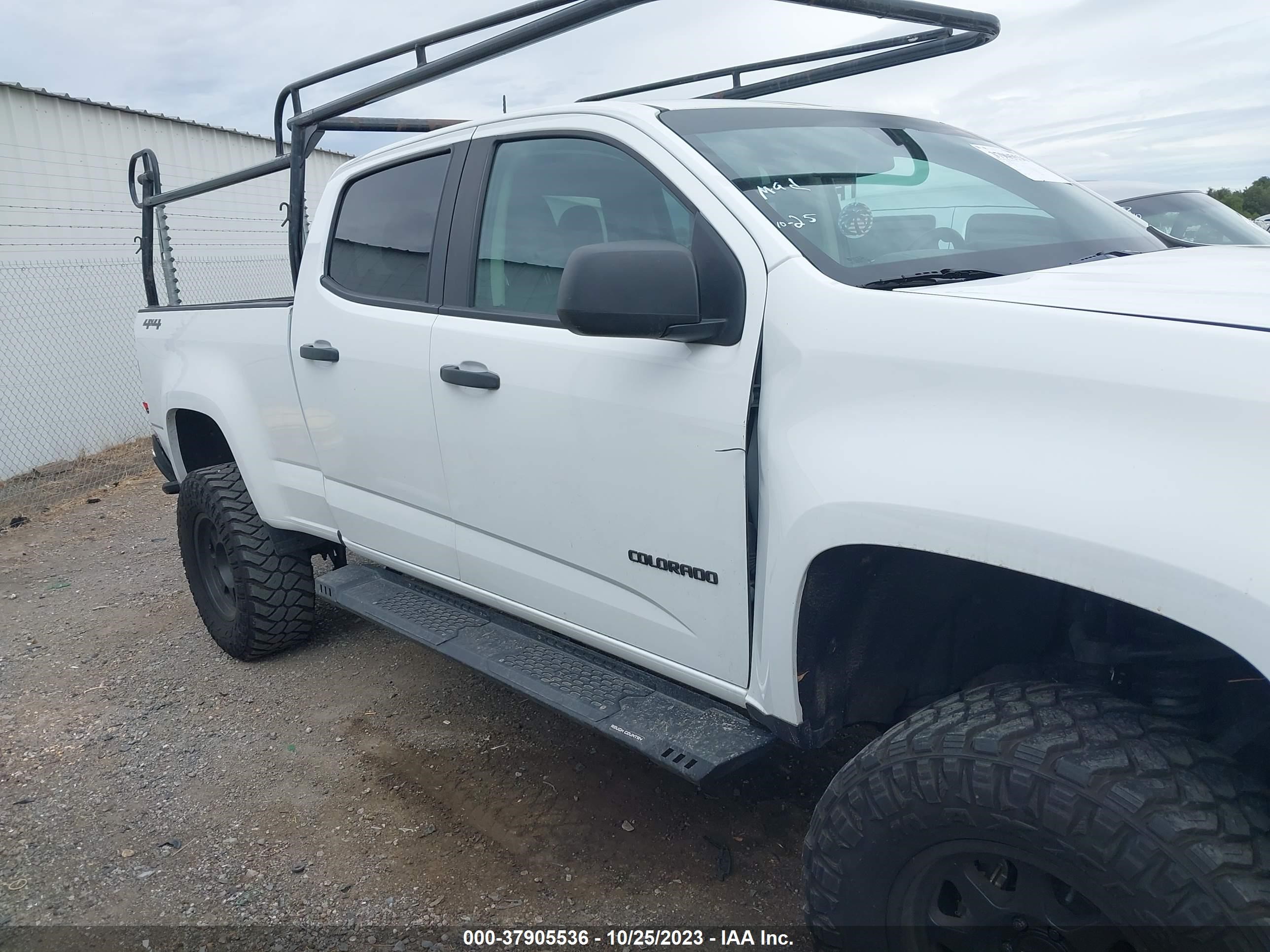 Photo 12 VIN: 1GCGTBEN0K1163007 - CHEVROLET COLORADO 