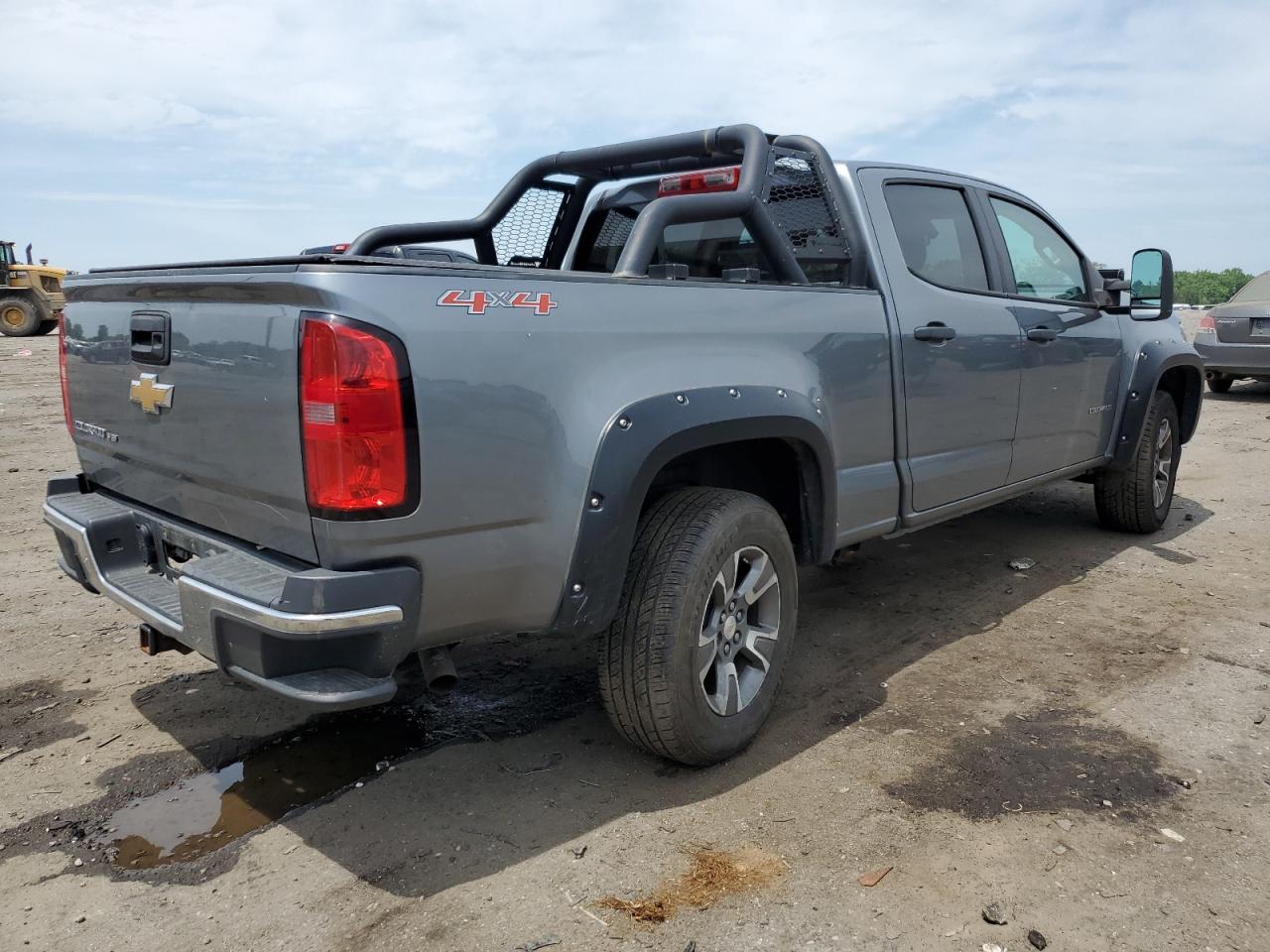 Photo 2 VIN: 1GCGTBEN7J1281215 - CHEVROLET COLORADO 