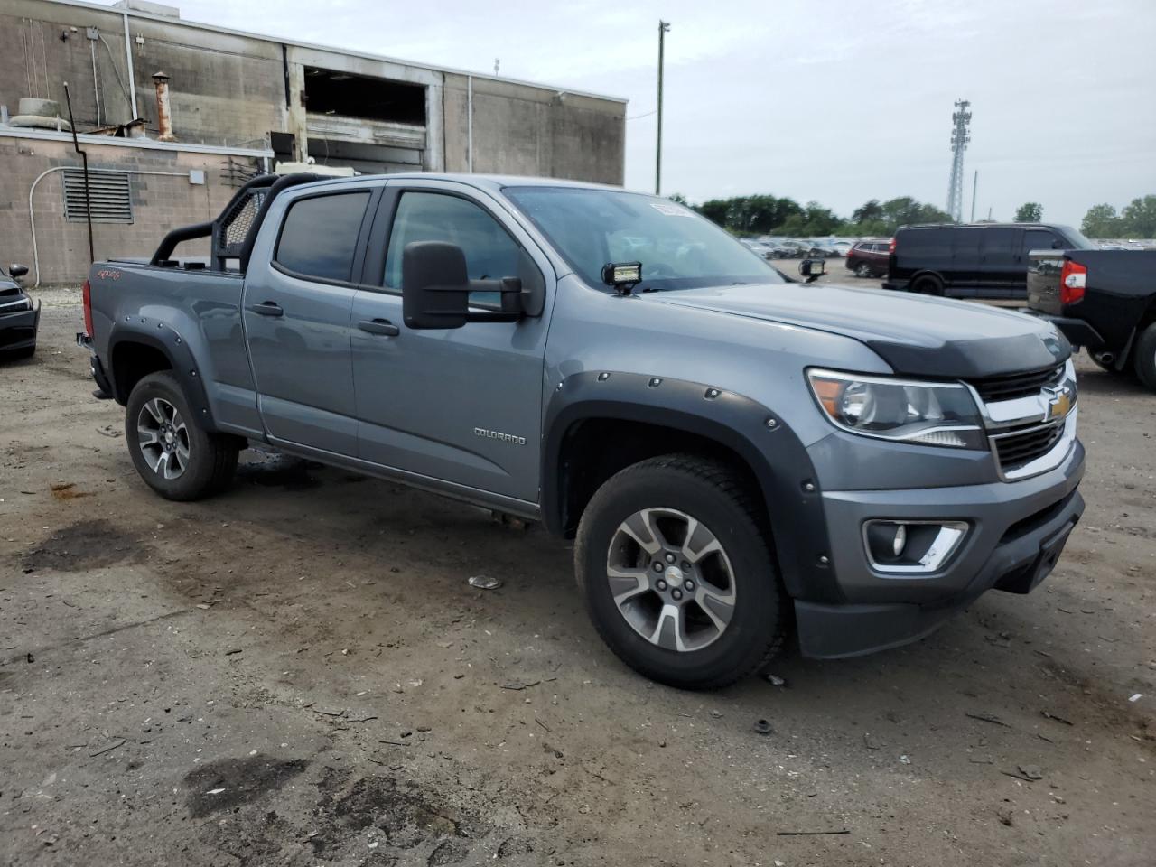 Photo 3 VIN: 1GCGTBEN7J1281215 - CHEVROLET COLORADO 