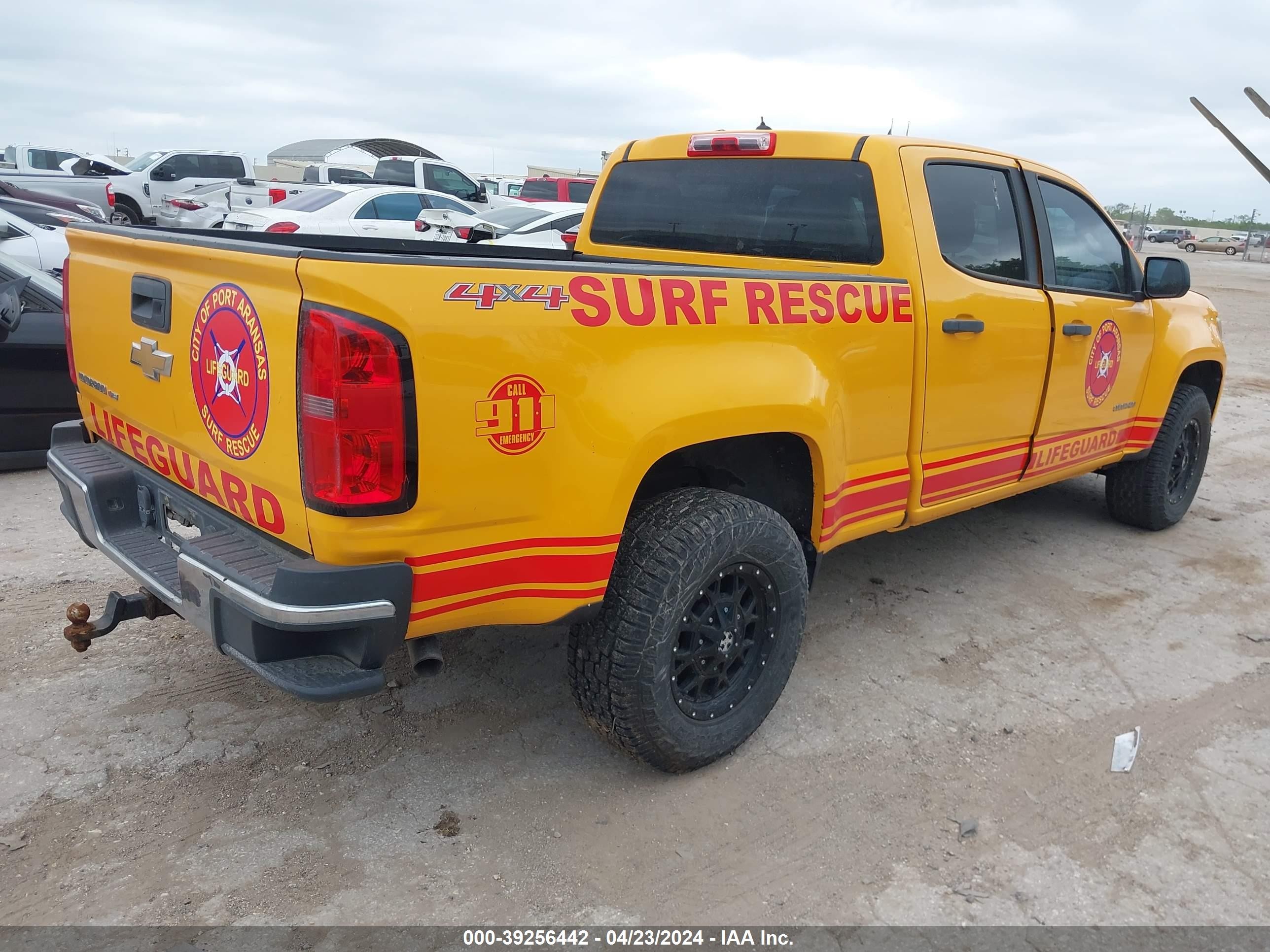 Photo 3 VIN: 1GCGTBEN8J1266027 - CHEVROLET COLORADO 