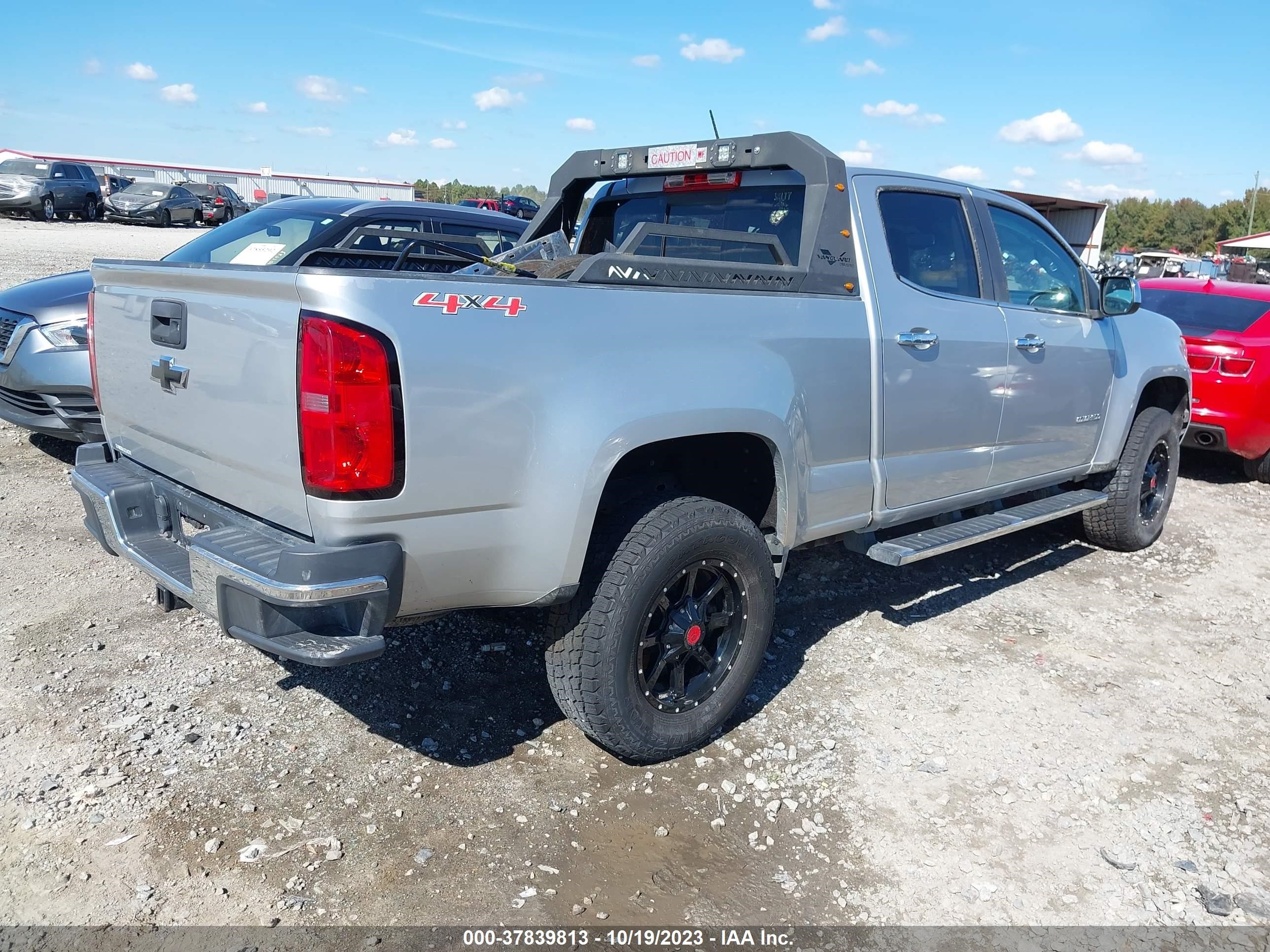 Photo 3 VIN: 1GCGTCE37G1138391 - CHEVROLET COLORADO 