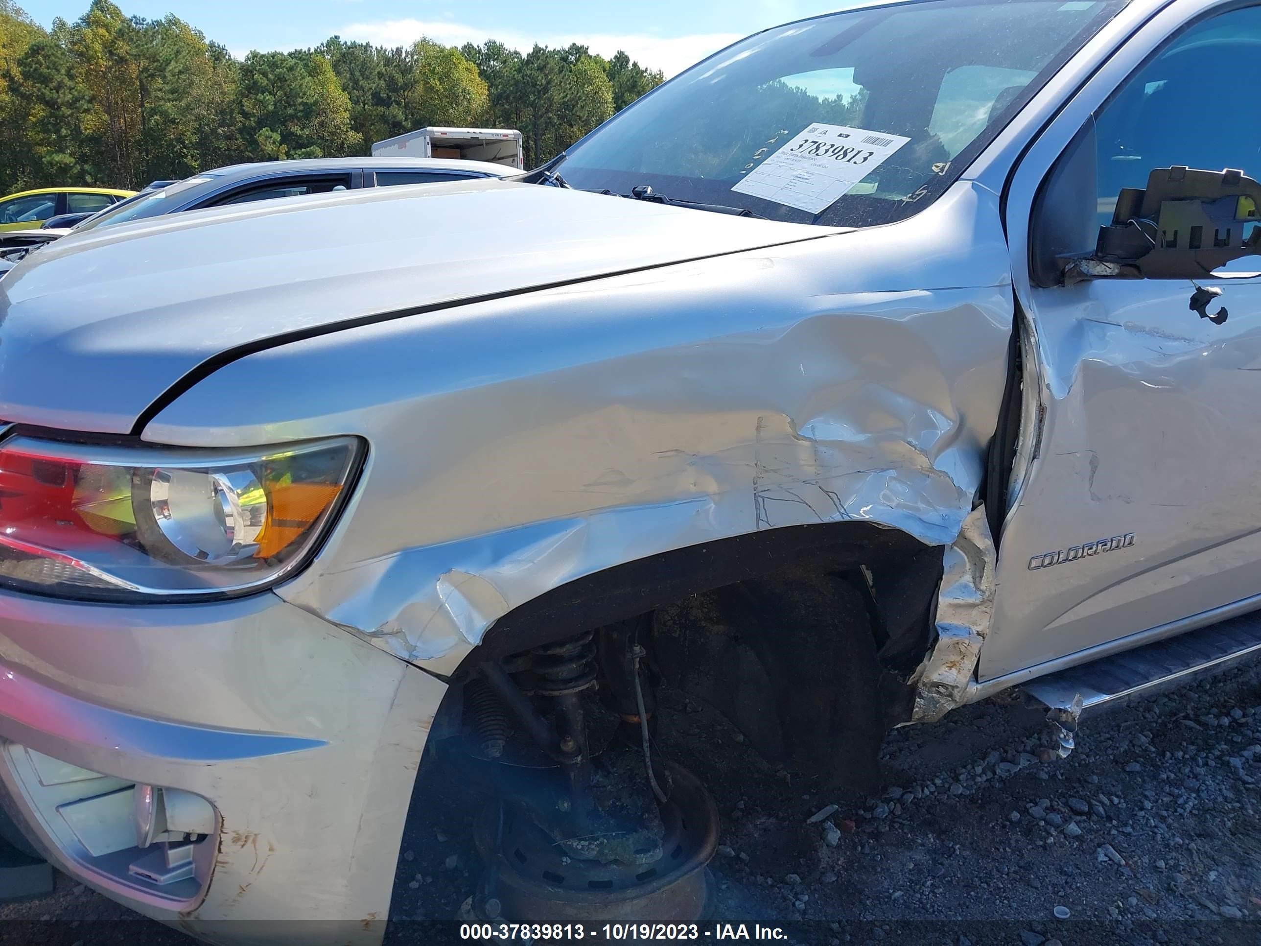 Photo 5 VIN: 1GCGTCE37G1138391 - CHEVROLET COLORADO 